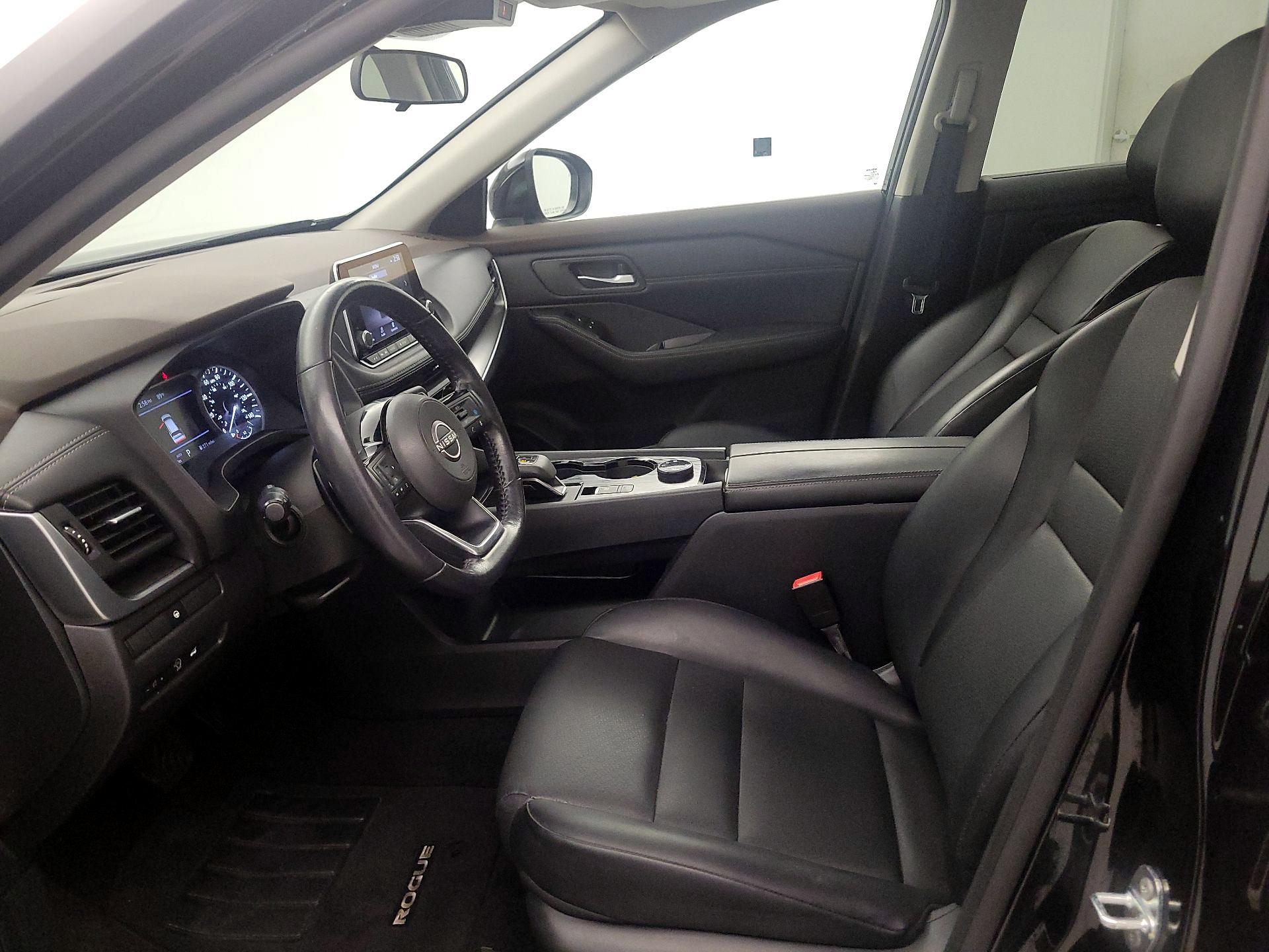 Thumbnail: 2023 Nissan Rogue - 9