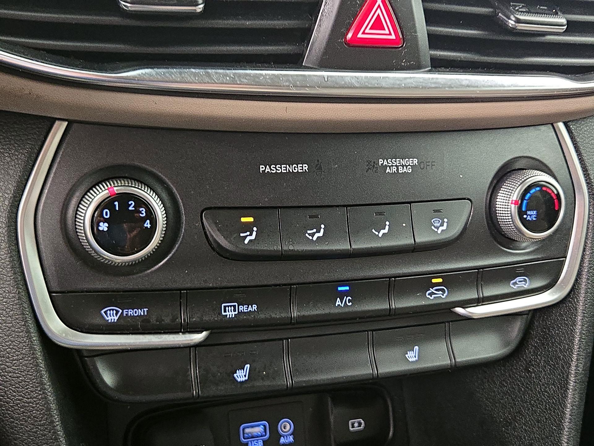 Thumbnail: 2020 Hyundai Santa Fe - 16