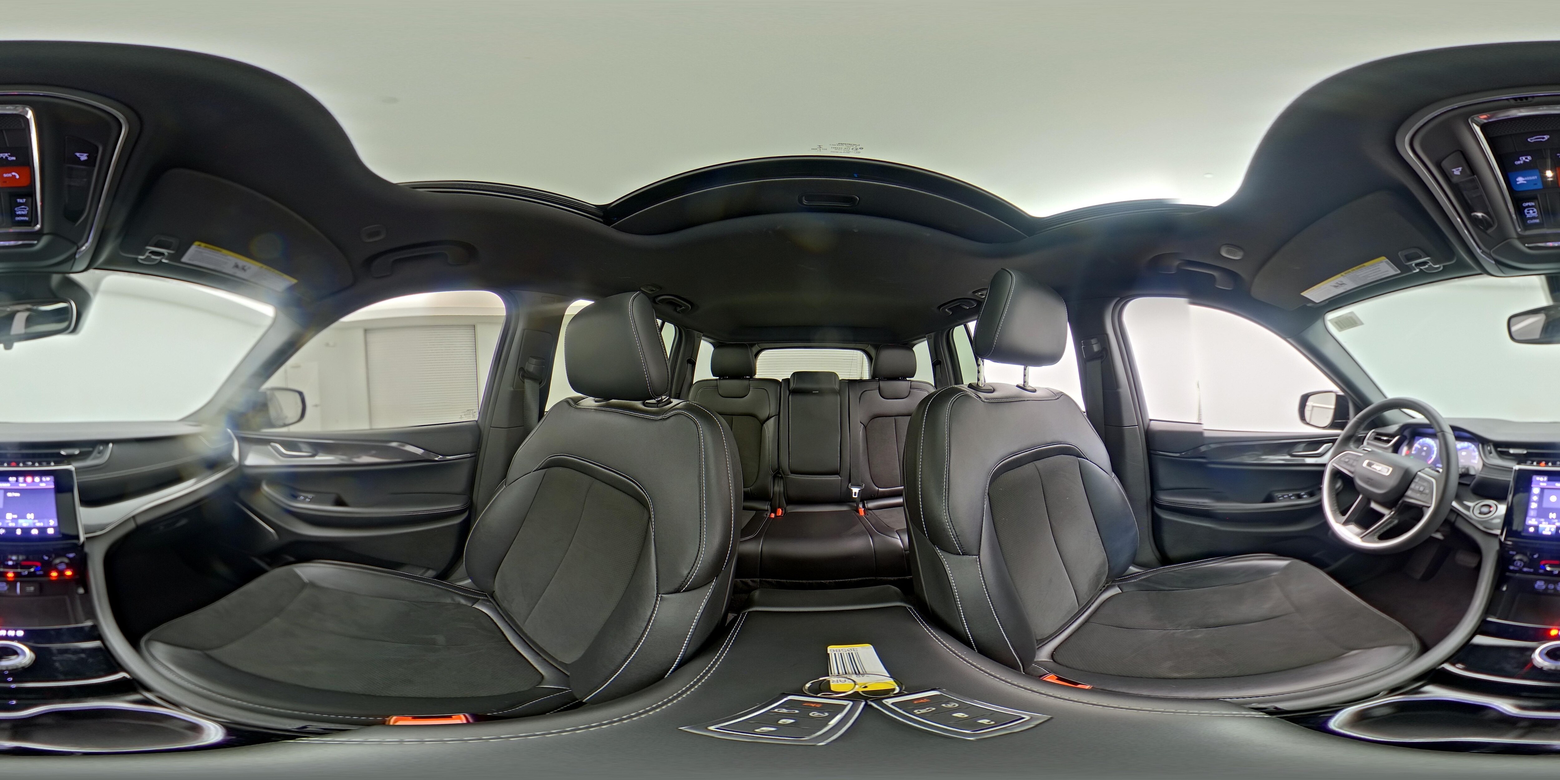 2023 Jeep Grand Cherokee Altitude - Photo 25