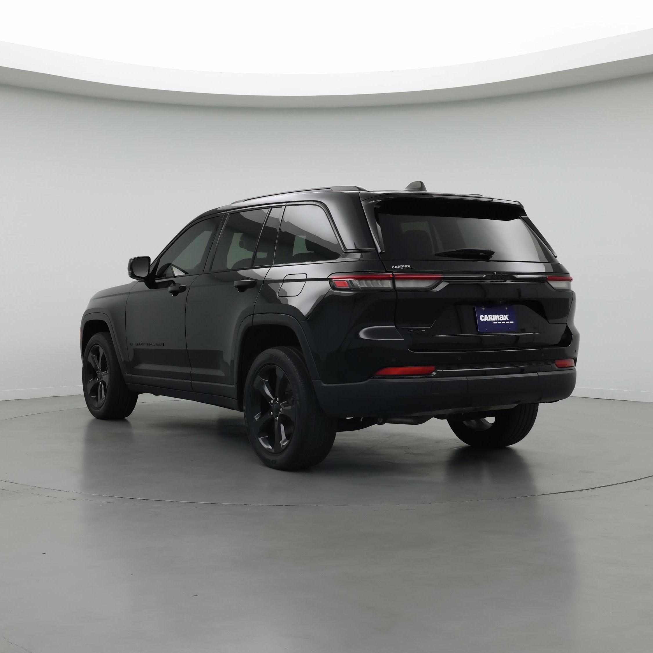 Thumbnail: 2023 Jeep Grand Cherokee - 2