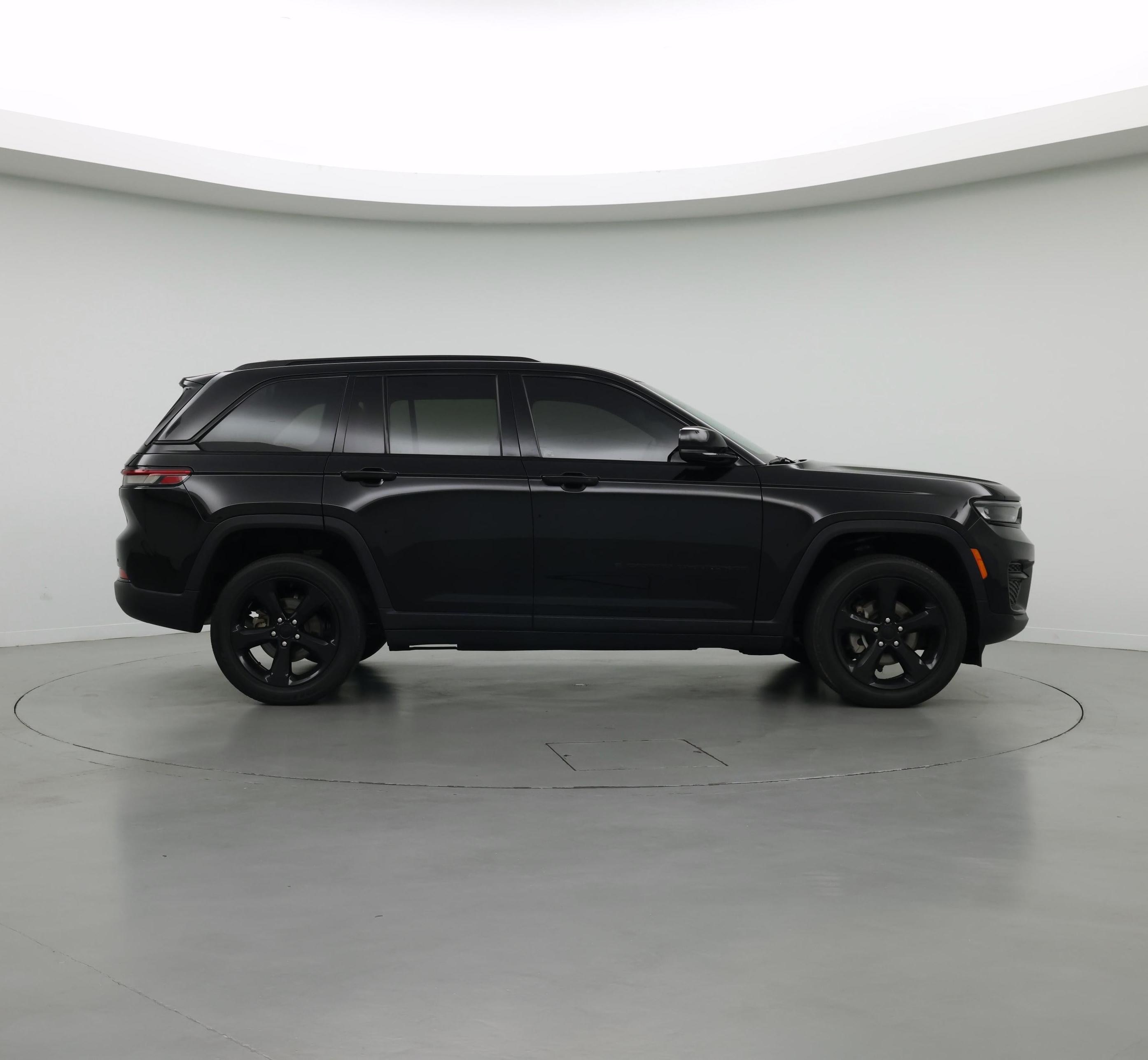 Thumbnail: 2023 Jeep Grand Cherokee - 7