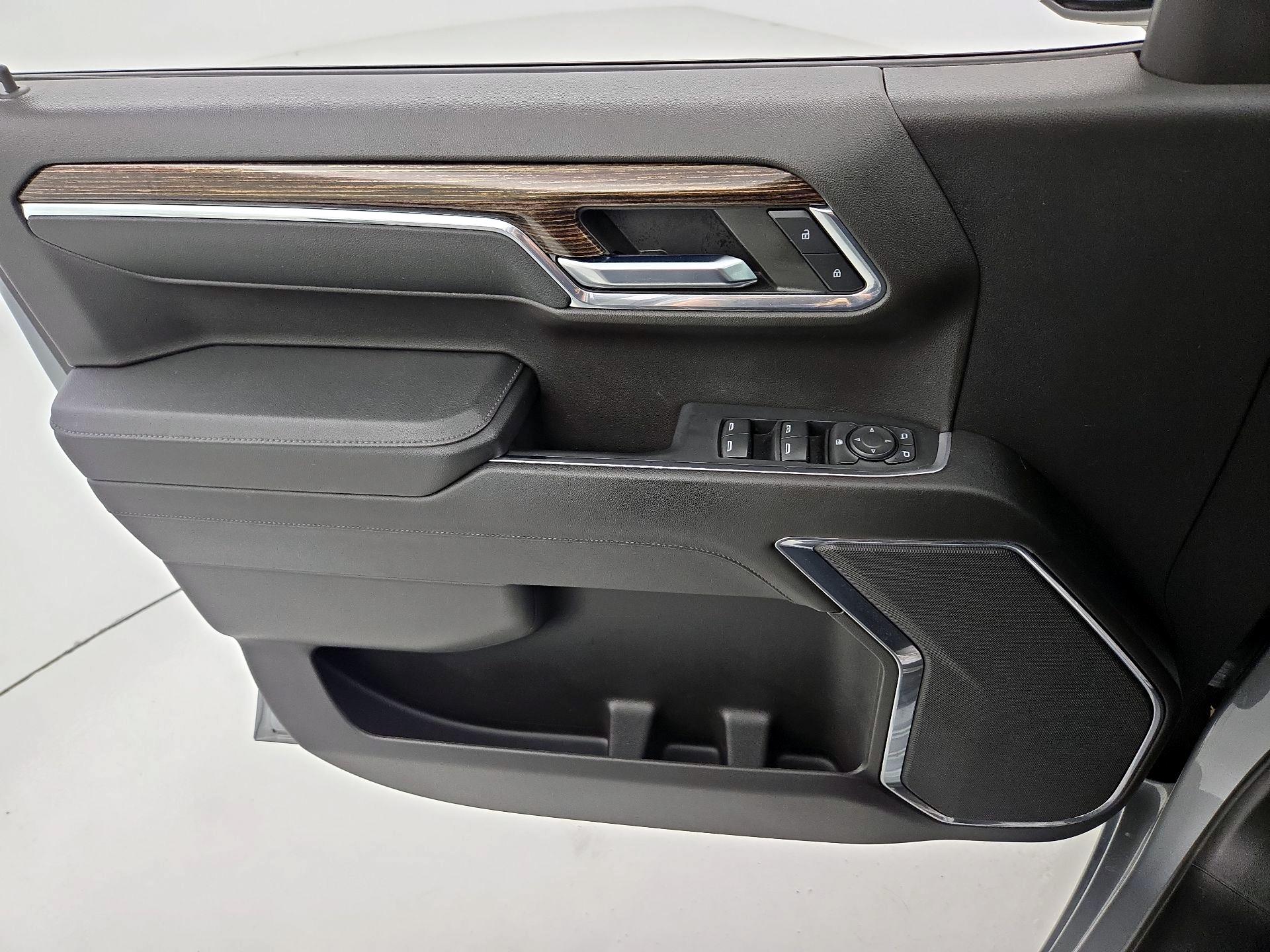 Thumbnail: 2024 GMC Sierra 1500 - 12
