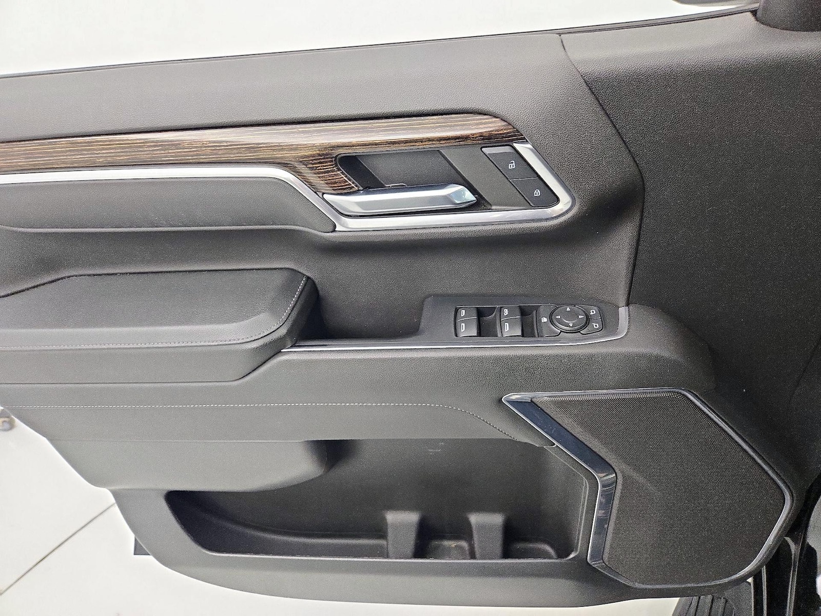 2023 GMC Sierra 1500 Elevation - Photo 13