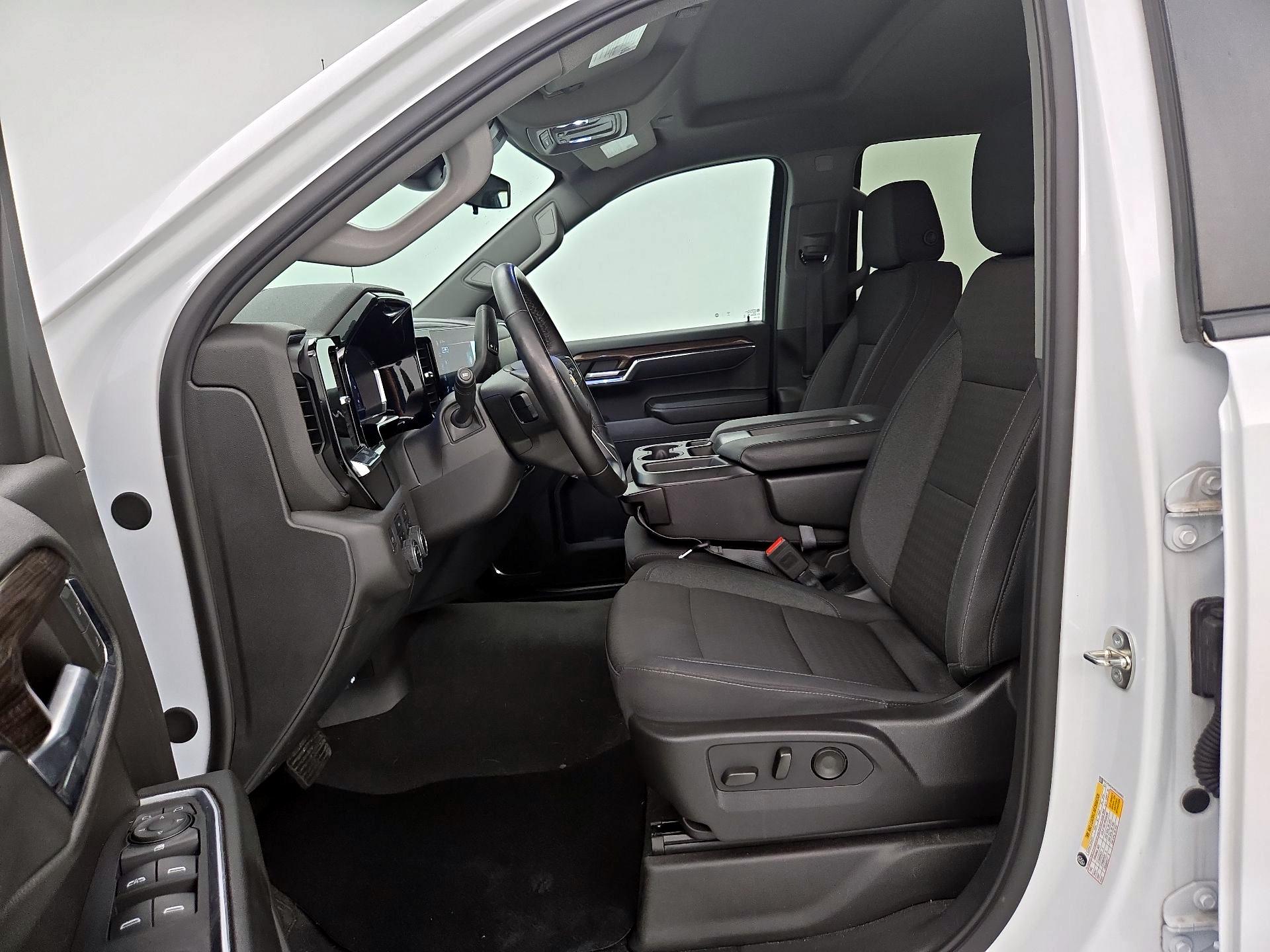 Thumbnail: 2024 Chevrolet Silverado 1500 - 11