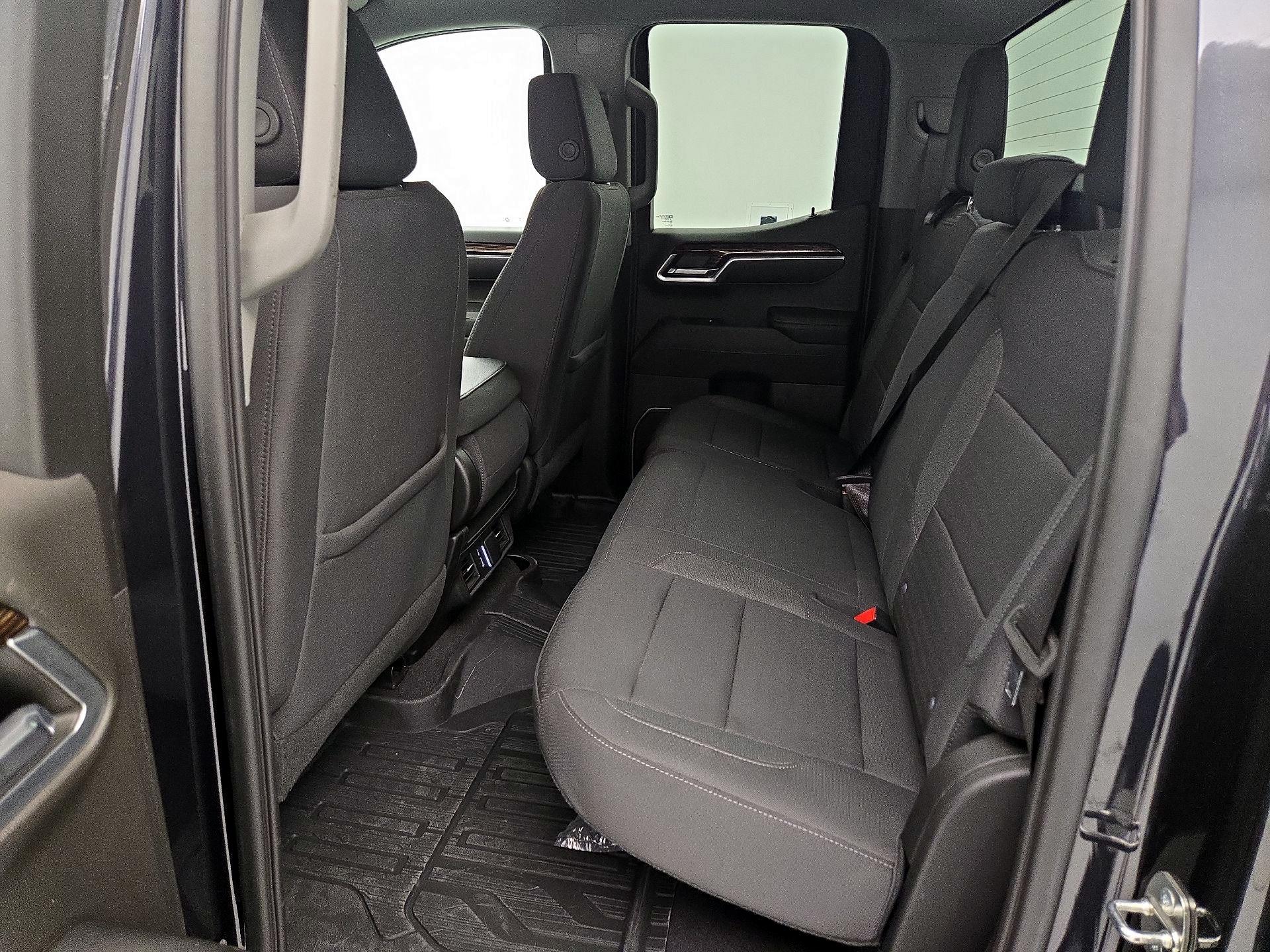 Thumbnail: 2023 GMC Sierra 1500 - 19
