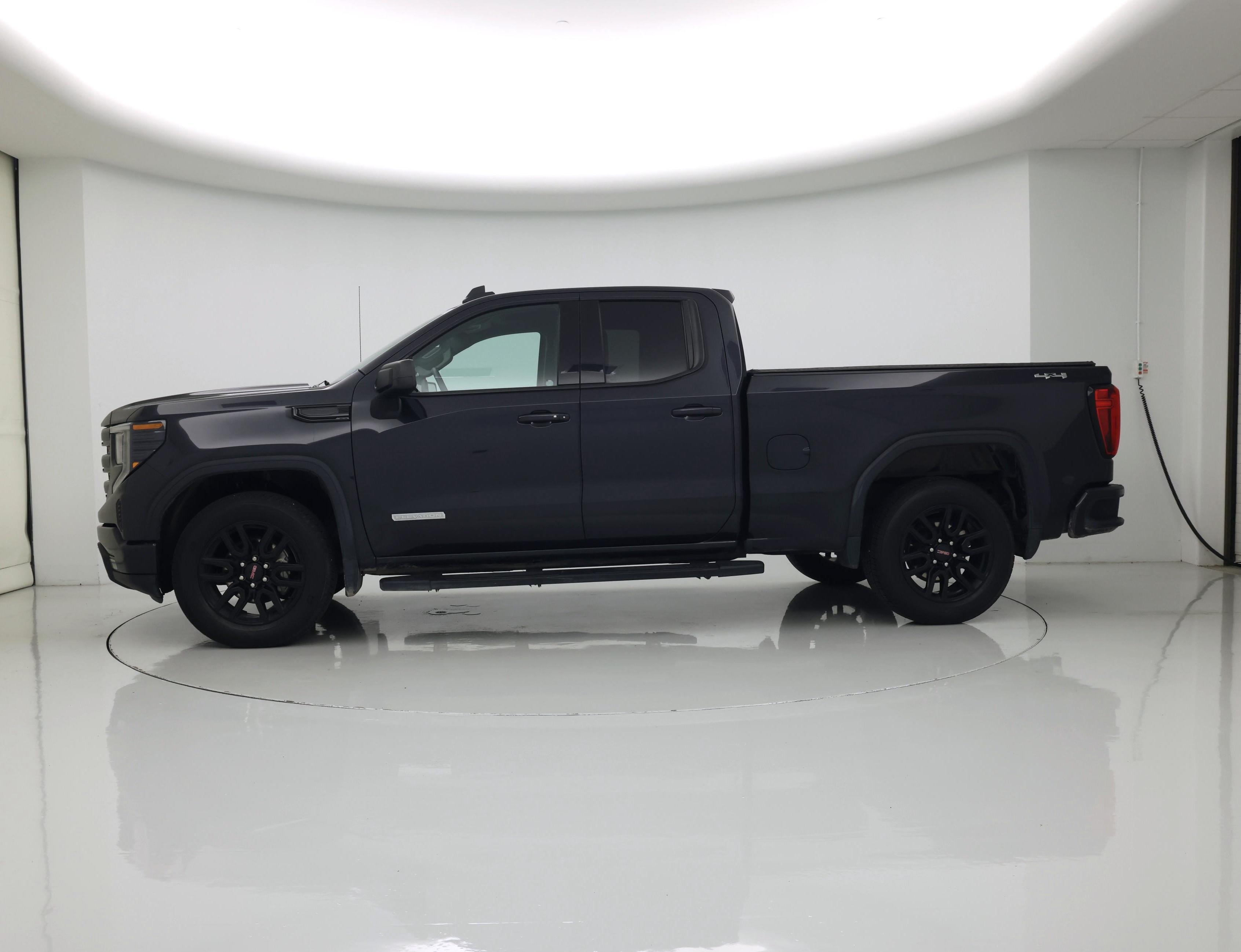 Thumbnail: 2023 GMC Sierra 1500 - 3
