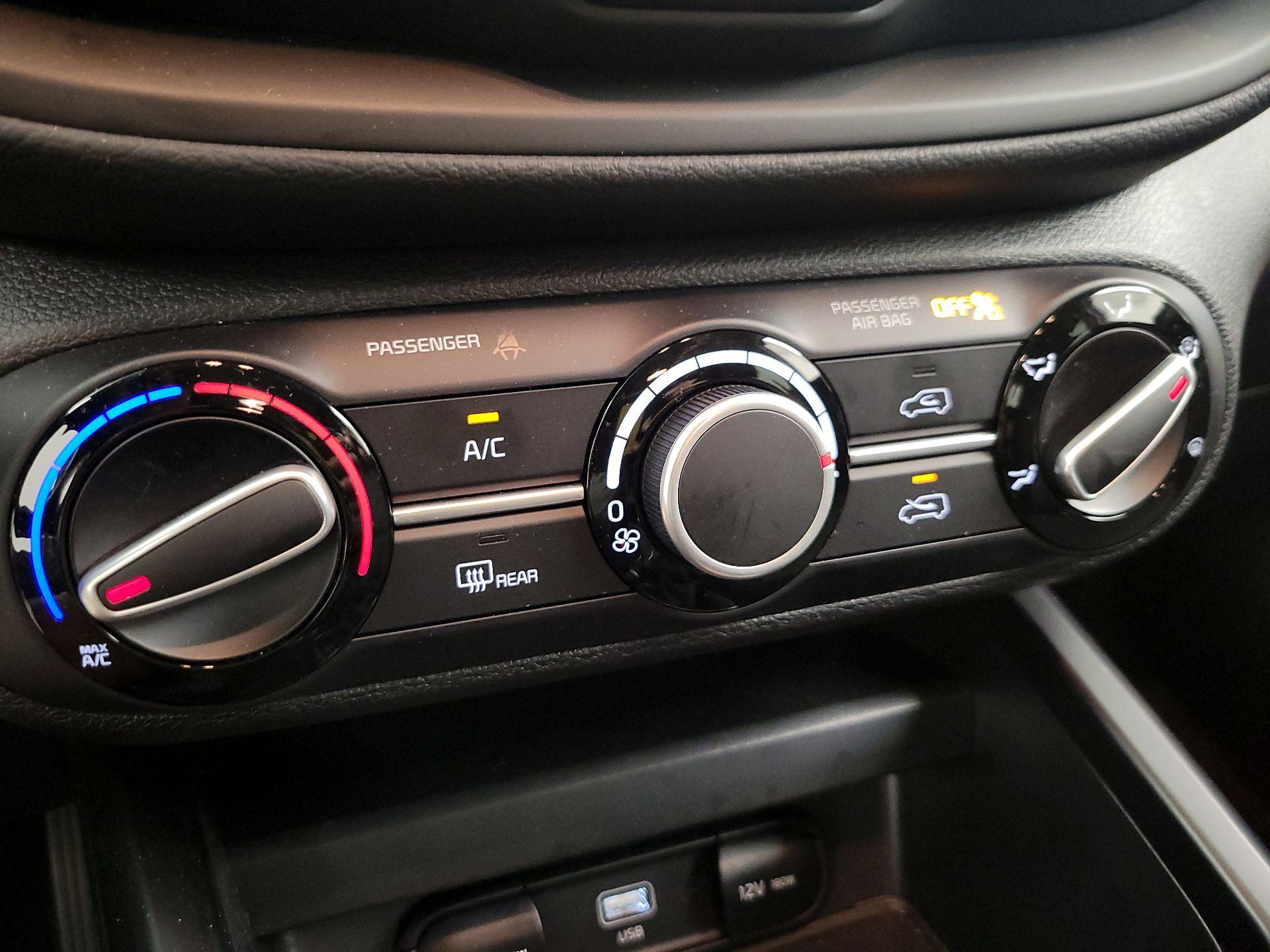 Thumbnail: 2025 Kia Soul - 16