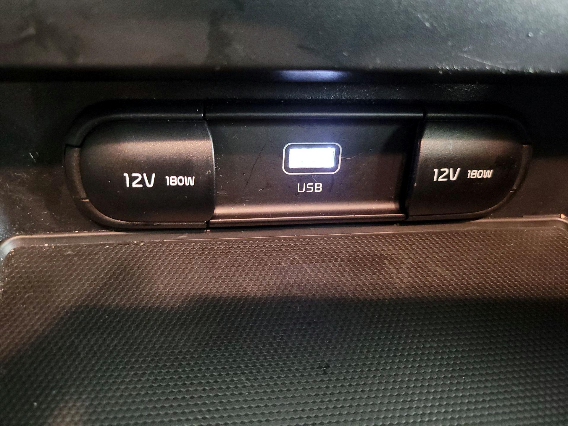 Thumbnail: 2025 Kia Soul - 18