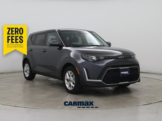 Gray 2025 Kia Soul SUV / Crossover Front-Wheel Drive Automatic