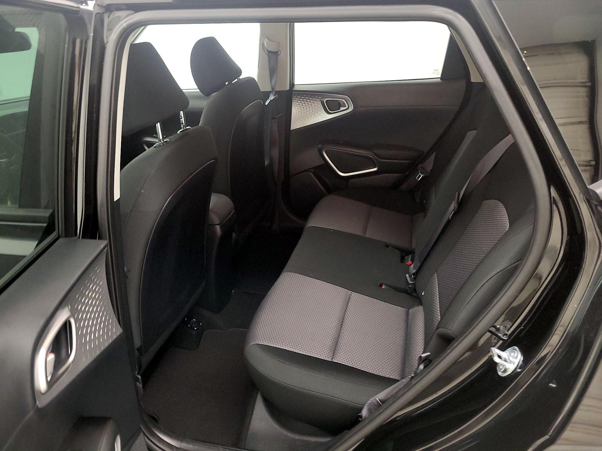 Thumbnail: 2025 Kia Soul - 17