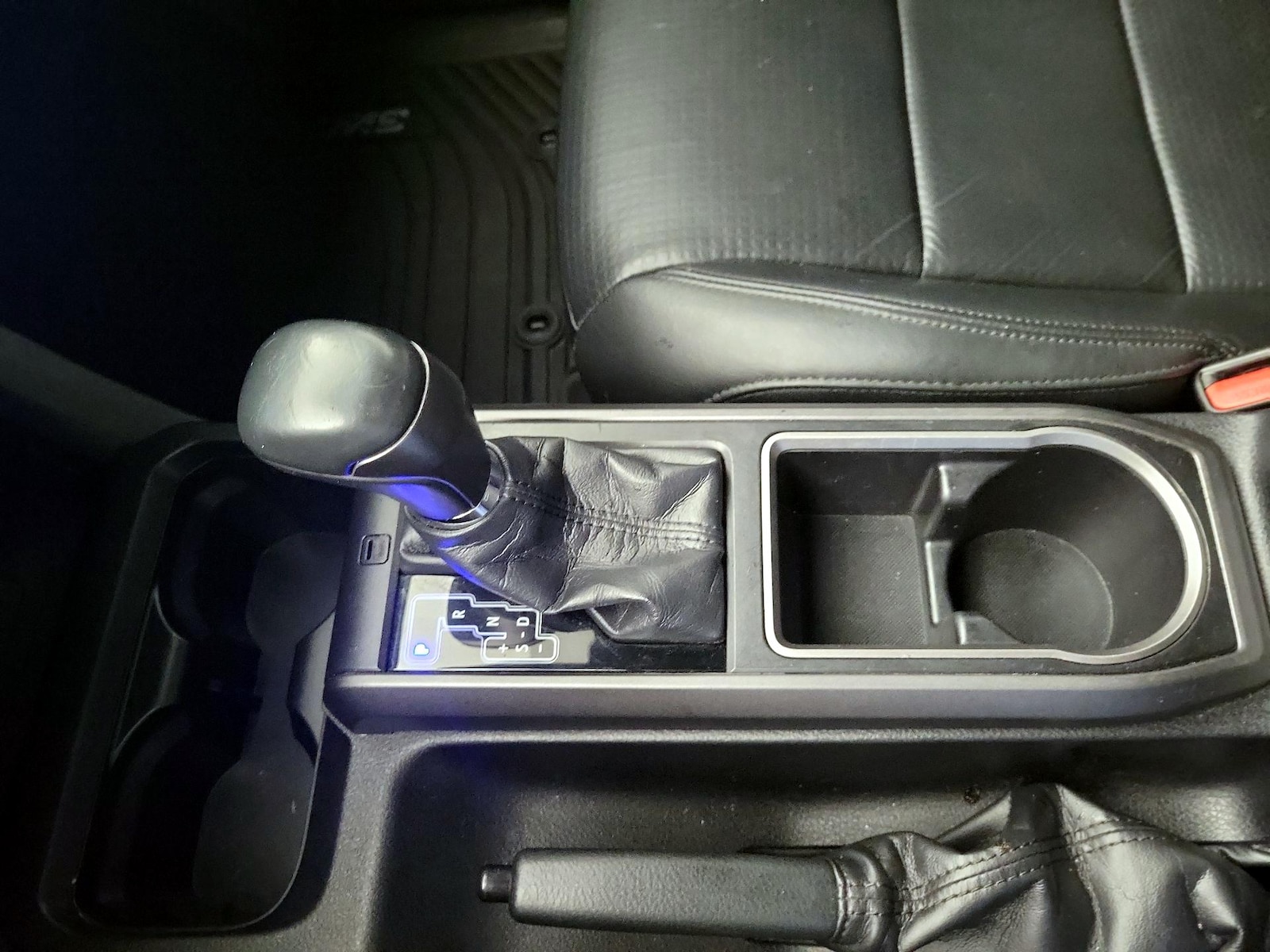 2021 Toyota Tacoma TRD Sport - Photo 18