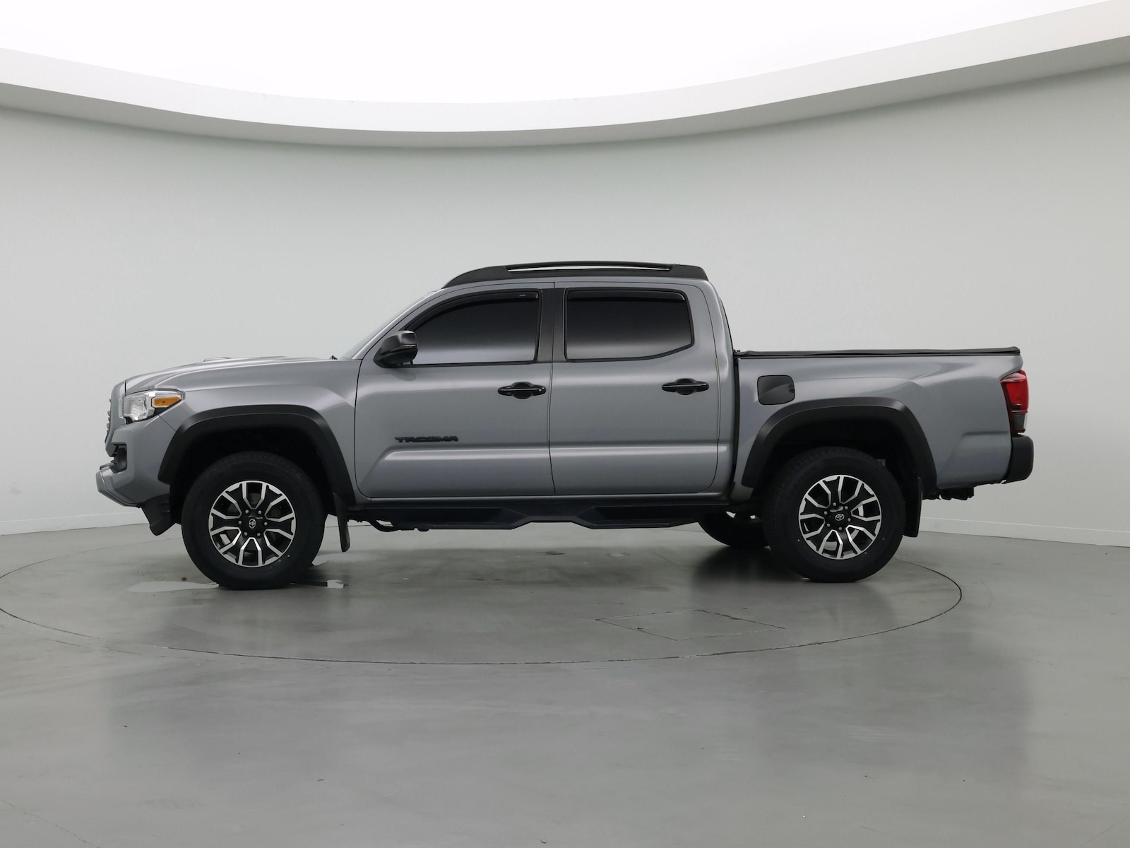 2021 Toyota Tacoma TRD Sport - Photo 4
