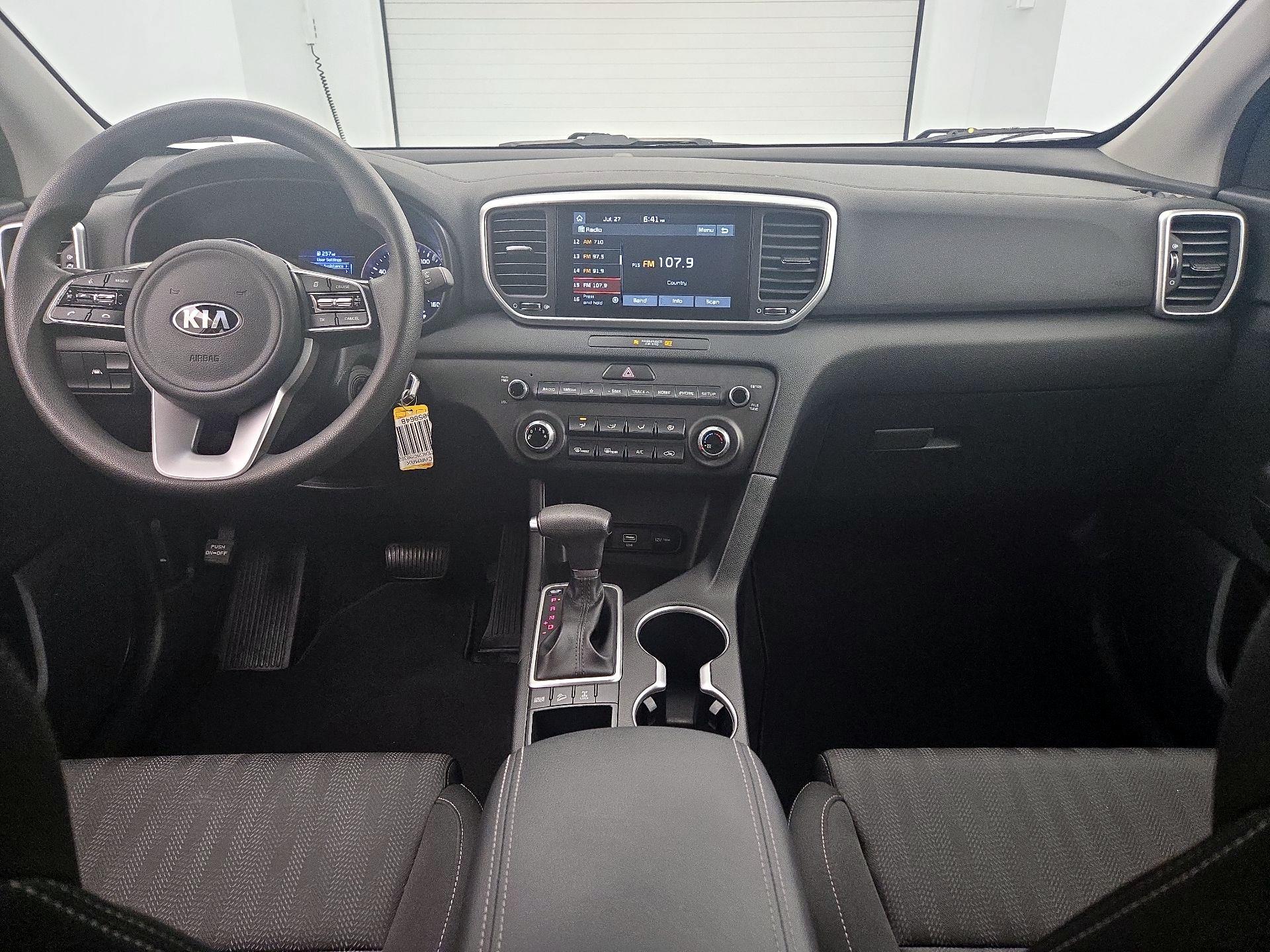 Thumbnail: 2022 Kia Sportage - 9