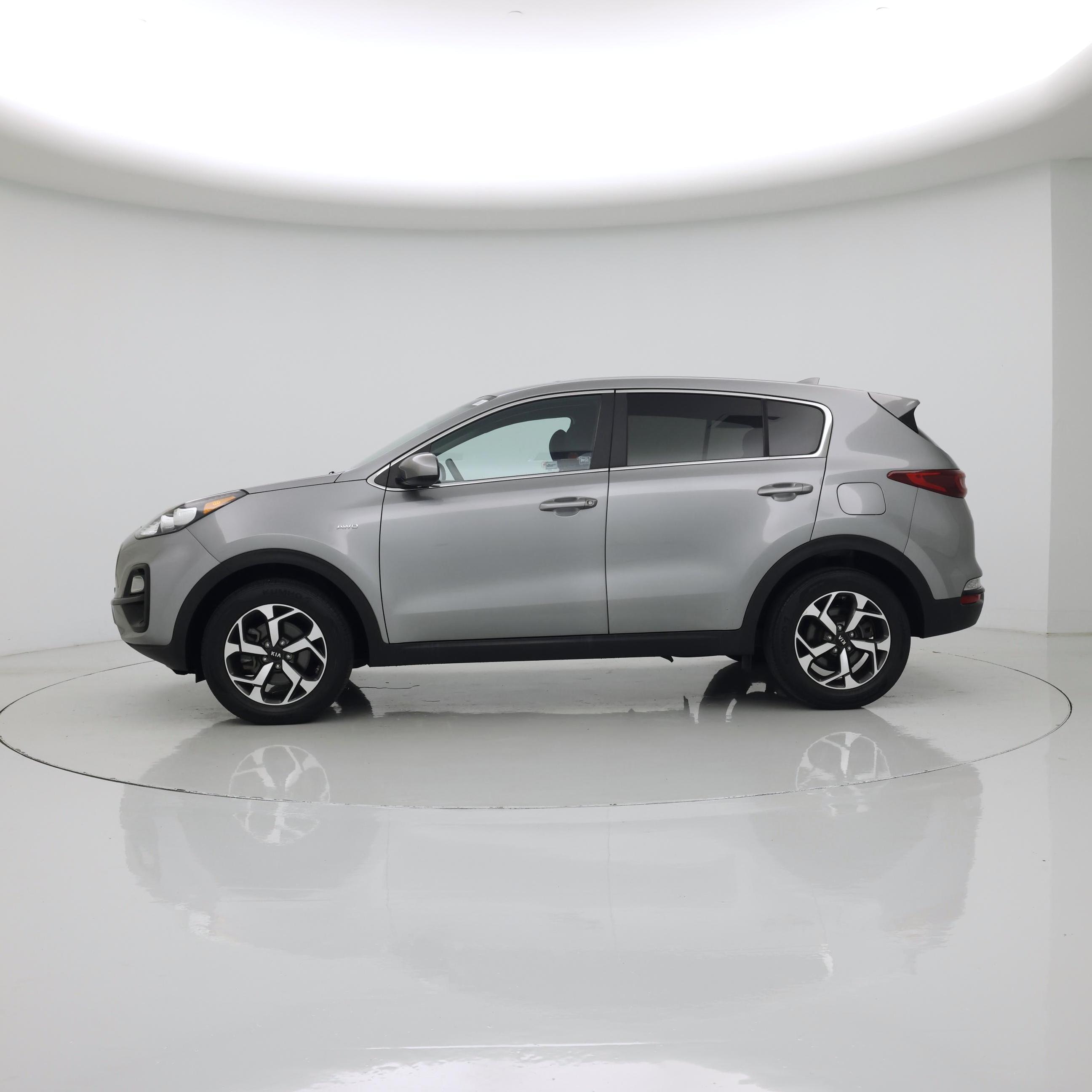 Thumbnail: 2022 Kia Sportage - 3
