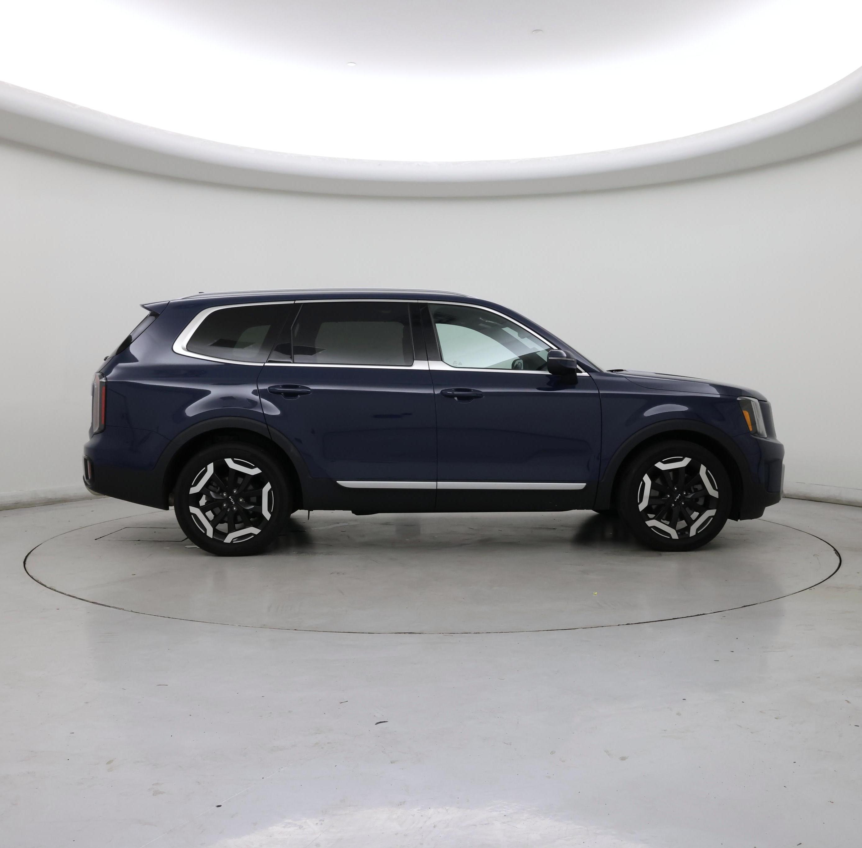 Thumbnail: 2023 Kia Telluride - 7