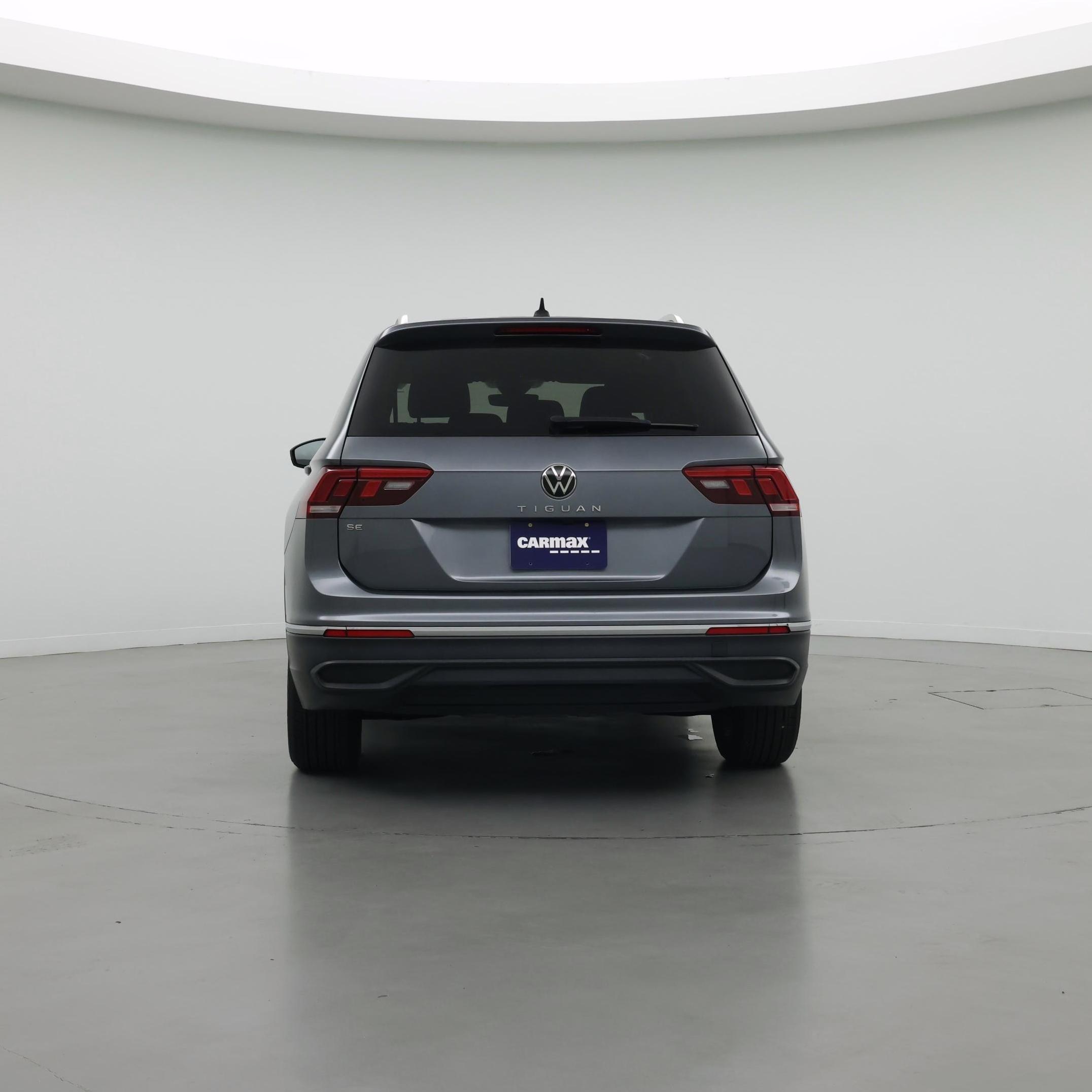 Thumbnail: 2023 Volkswagen Tiguan - 6