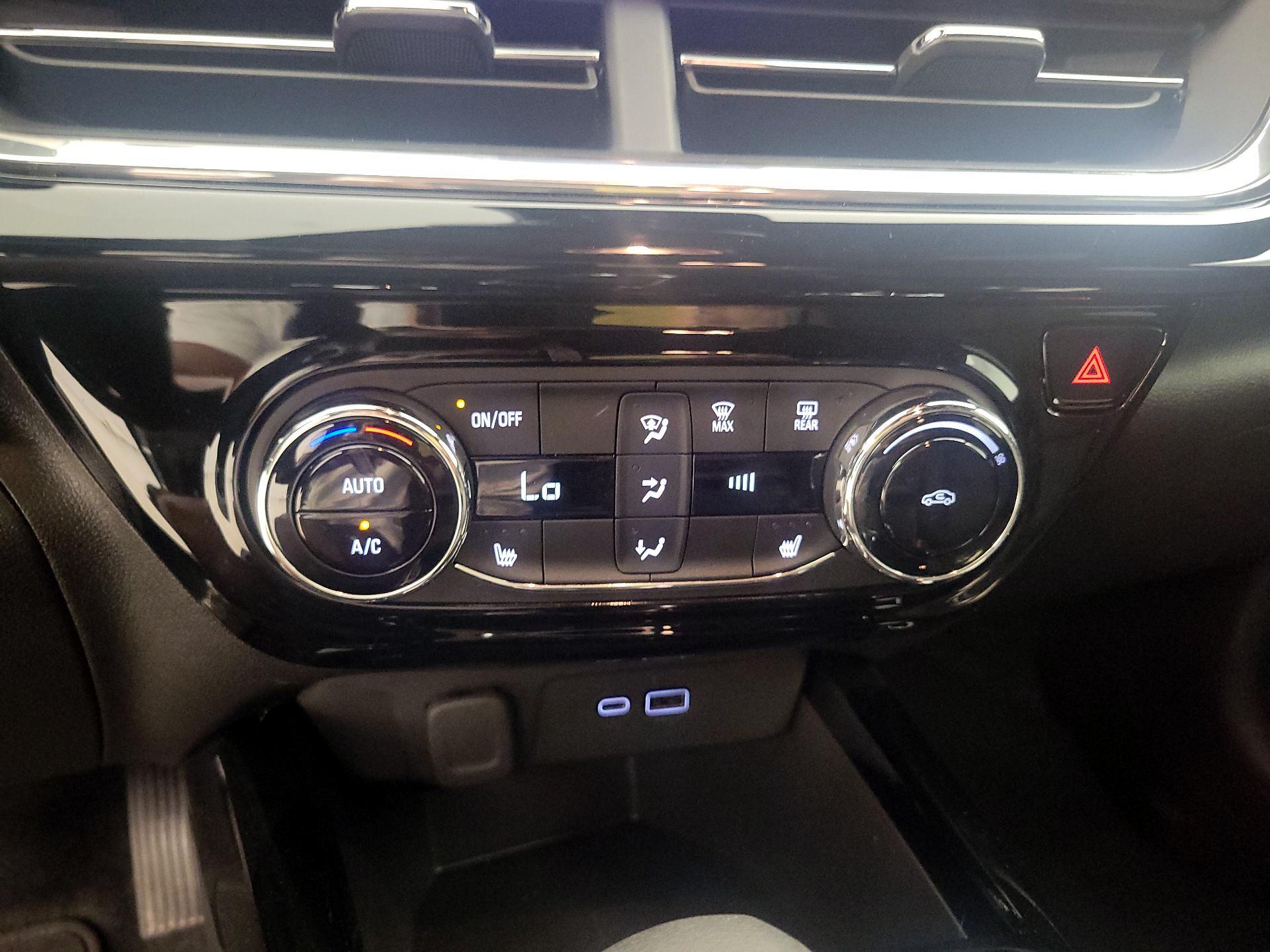 Thumbnail: 2025 Chevrolet Trax - 14