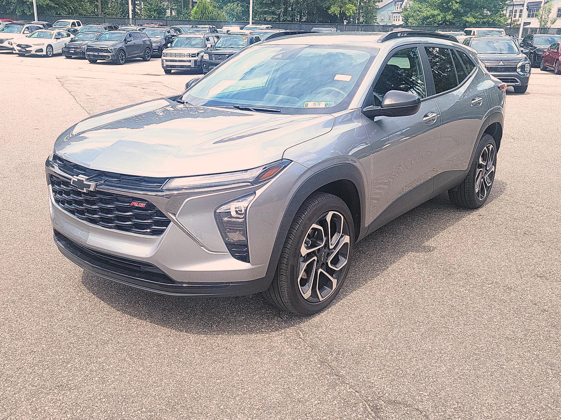 Thumbnail: 2025 Chevrolet Trax - 3
