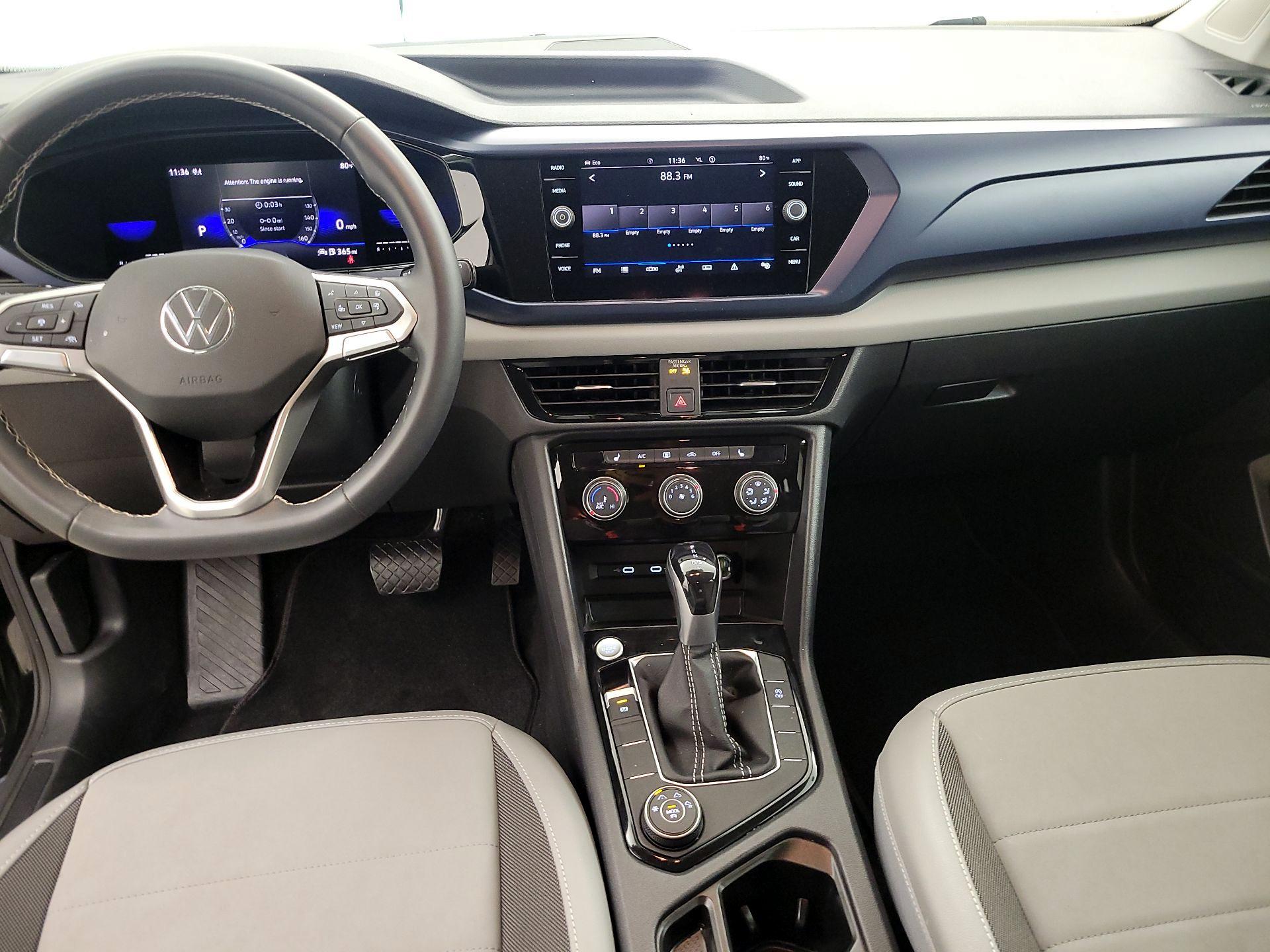Thumbnail: 2023 Volkswagen Taos - 9