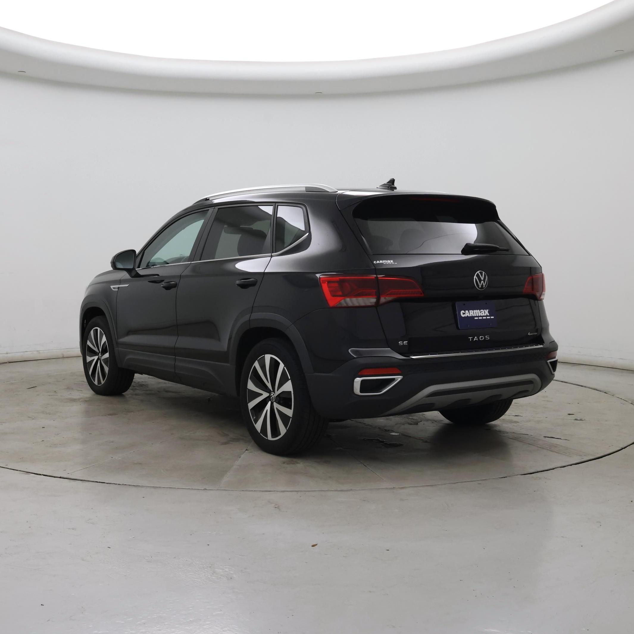 Thumbnail: 2023 Volkswagen Taos - 2