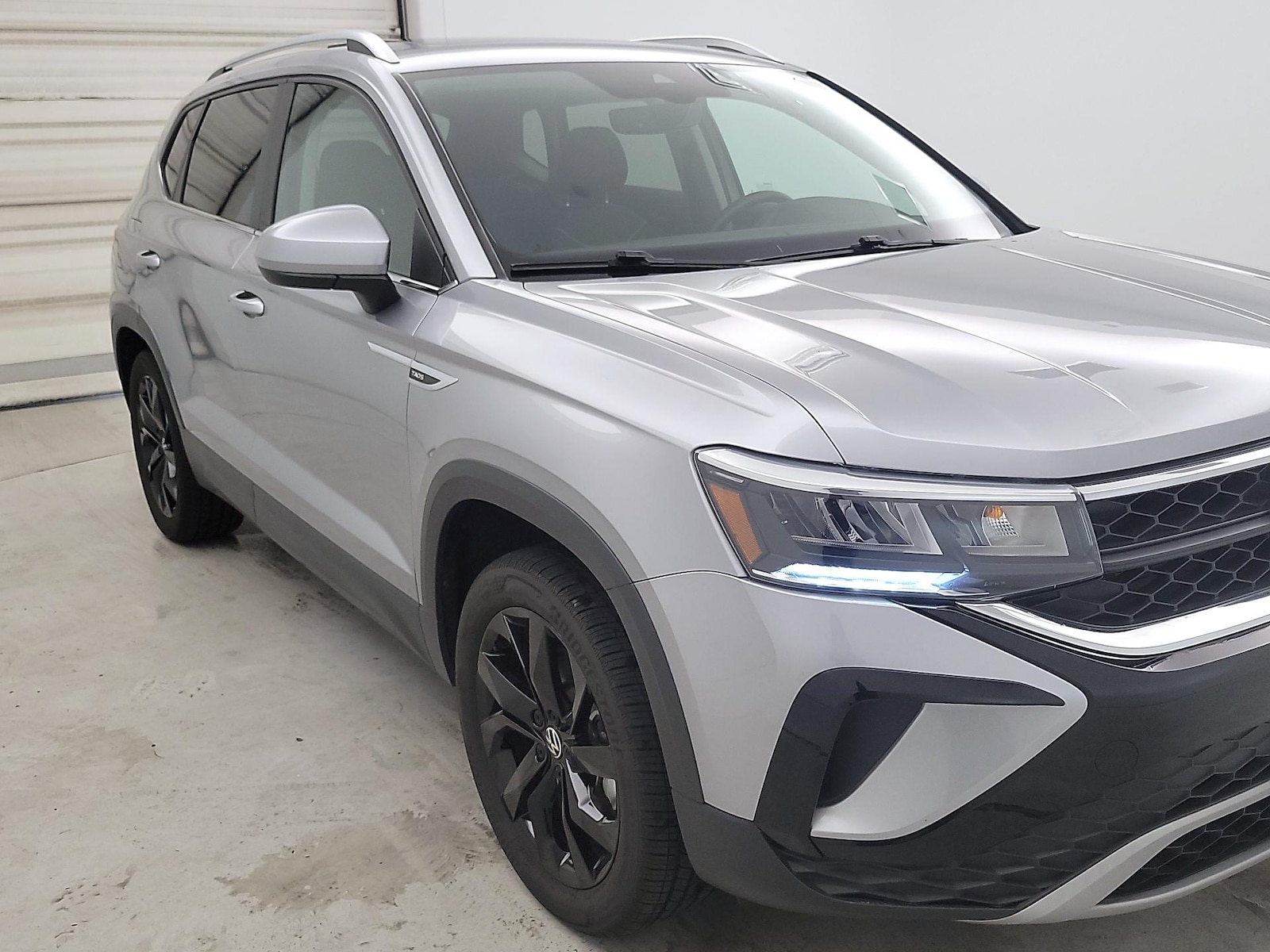 2023 Volkswagen Taos