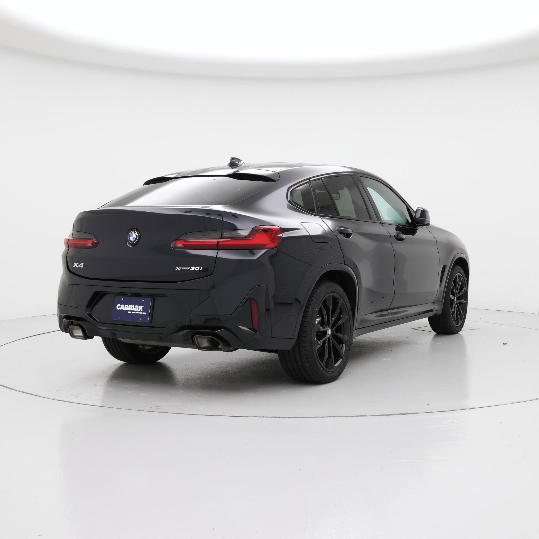 Thumbnail: 2023 BMW X4 - 8