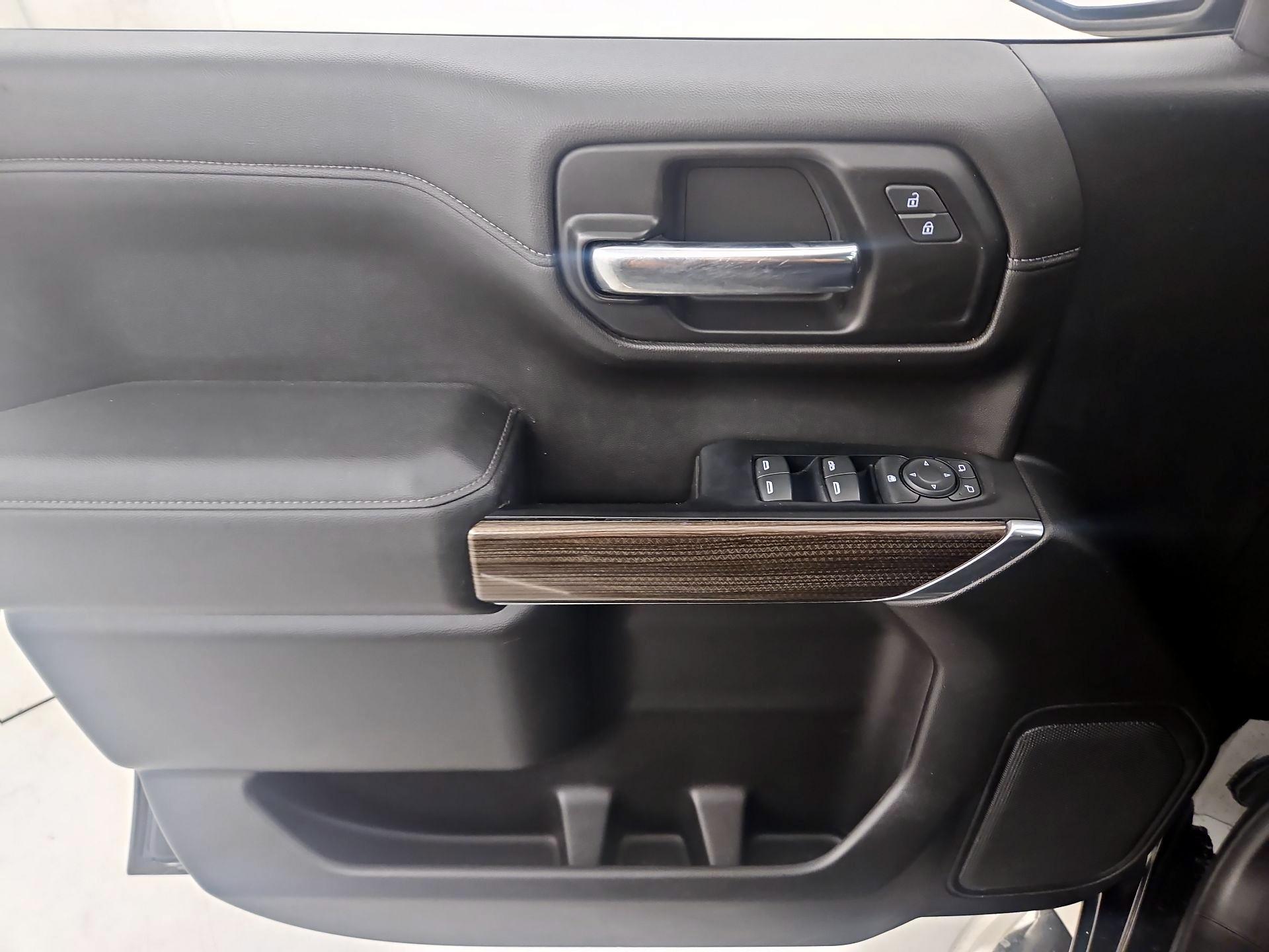 Thumbnail: 2019 Chevrolet Silverado 1500 - 12