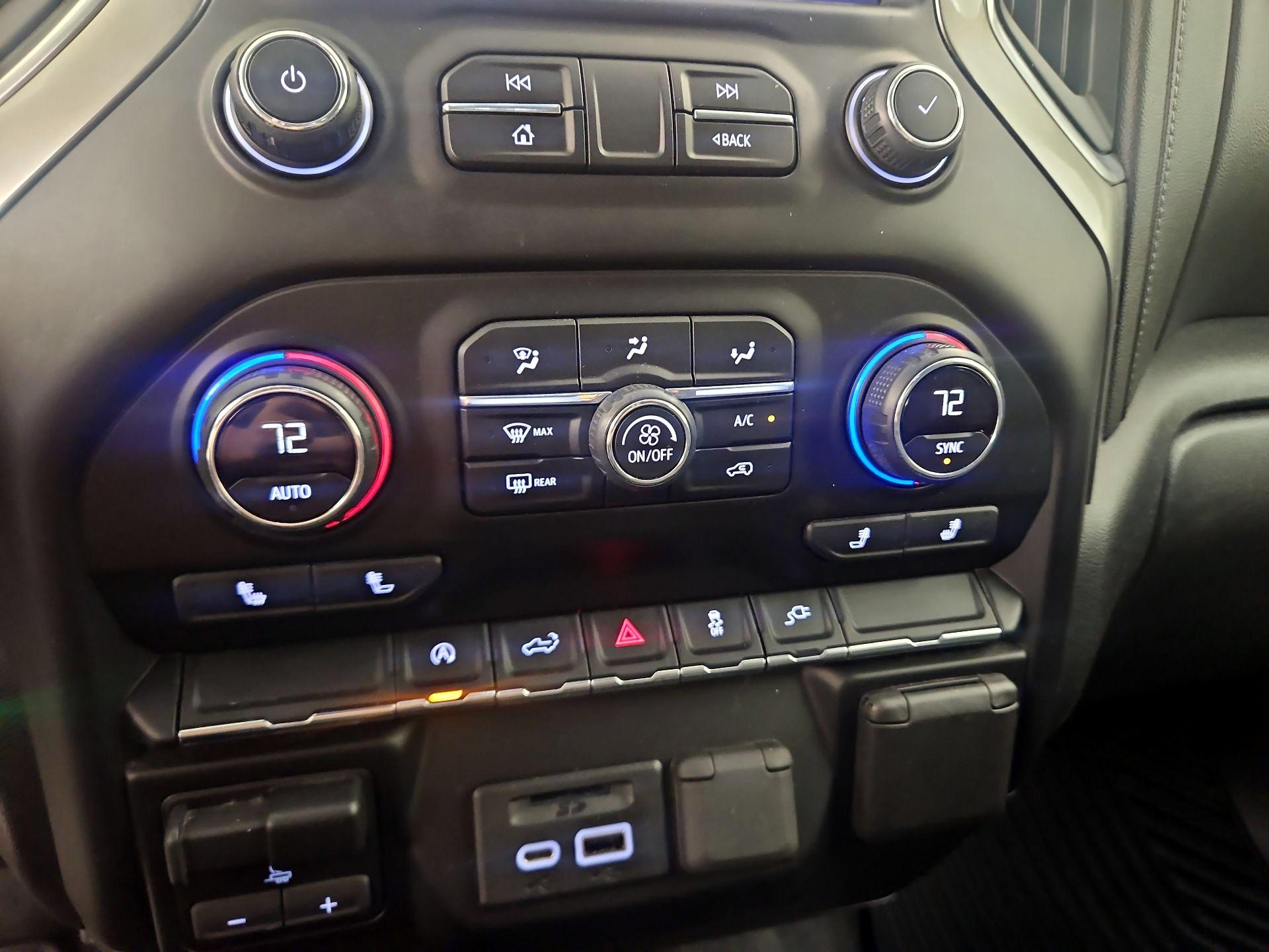 Thumbnail: 2019 Chevrolet Silverado 1500 - 16