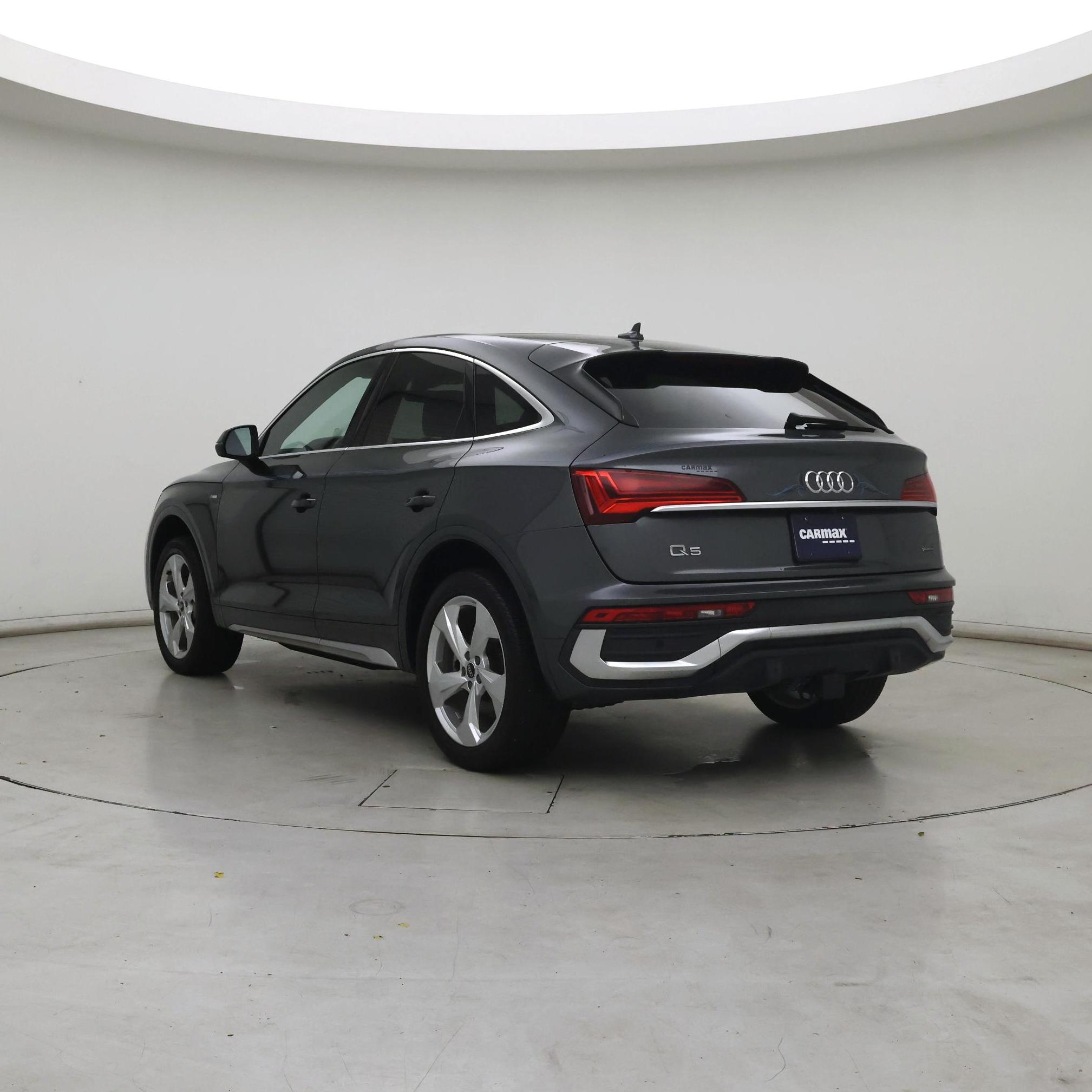 Thumbnail: 2023 Audi Q5 - 2