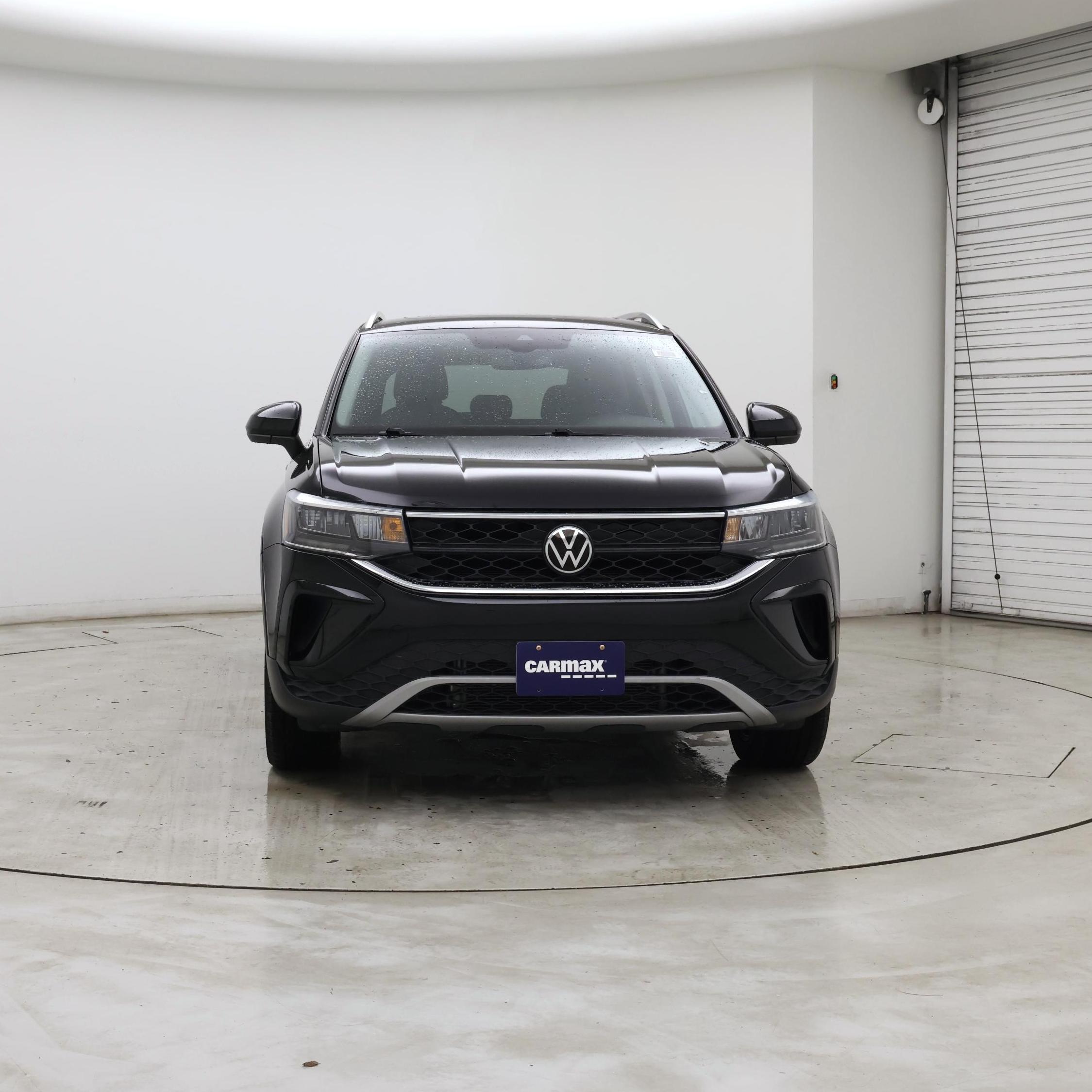 Thumbnail: 2023 Volkswagen Taos - 5