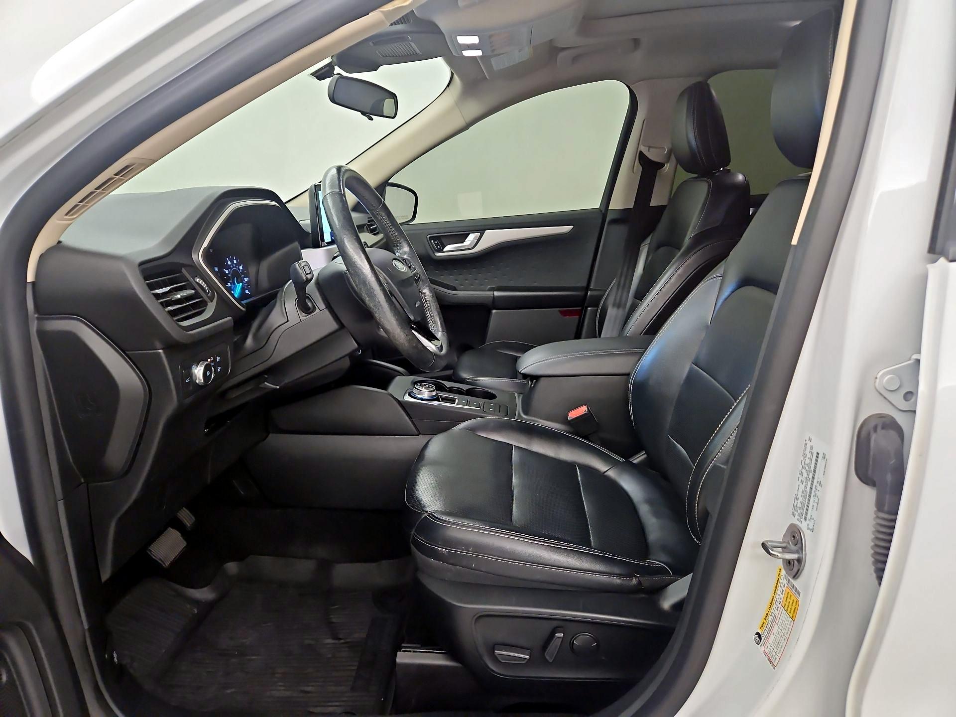 Thumbnail: 2020 Ford Escape - 11