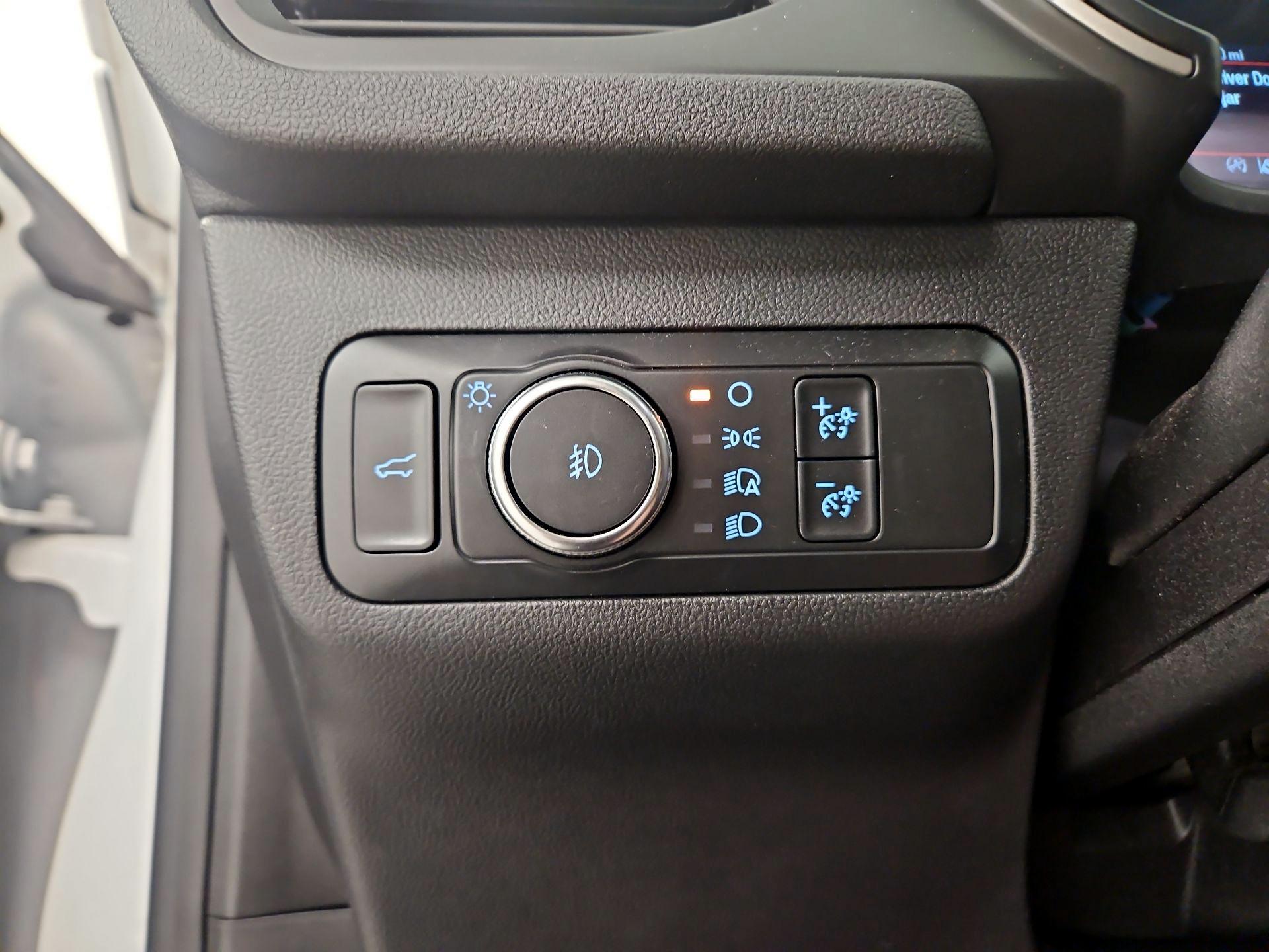 Thumbnail: 2020 Ford Escape - 13