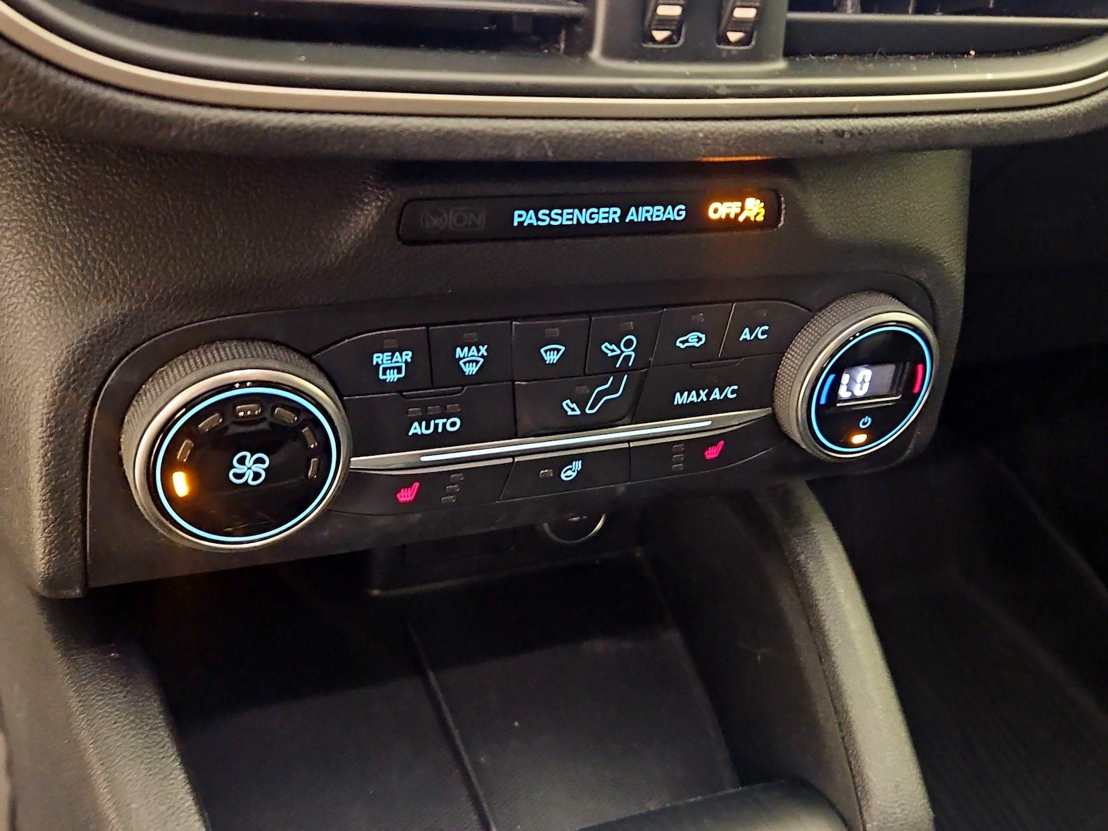 2020 Ford Escape SEL - Photo 17