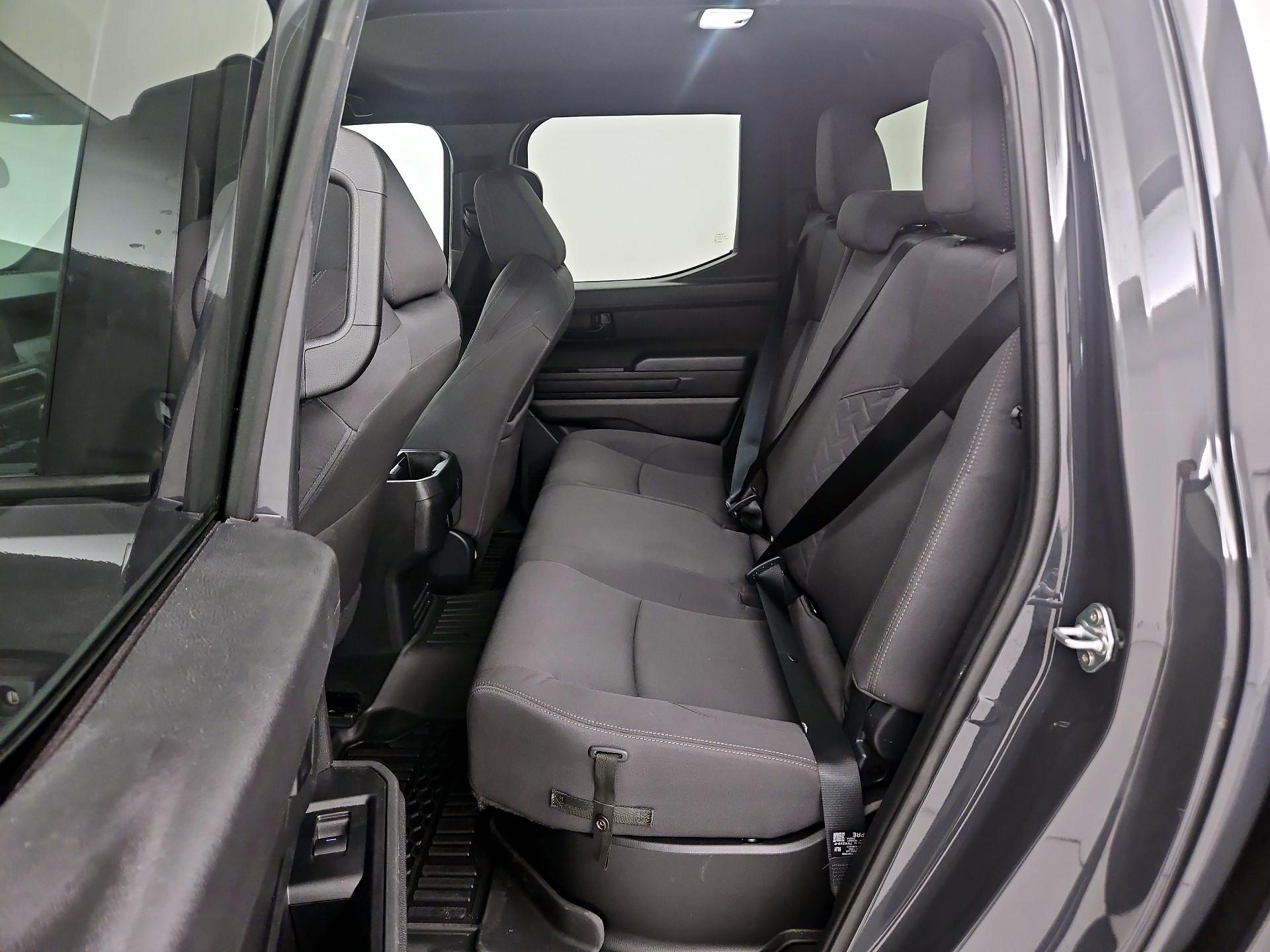 Thumbnail: 2024 Toyota Tacoma - 19