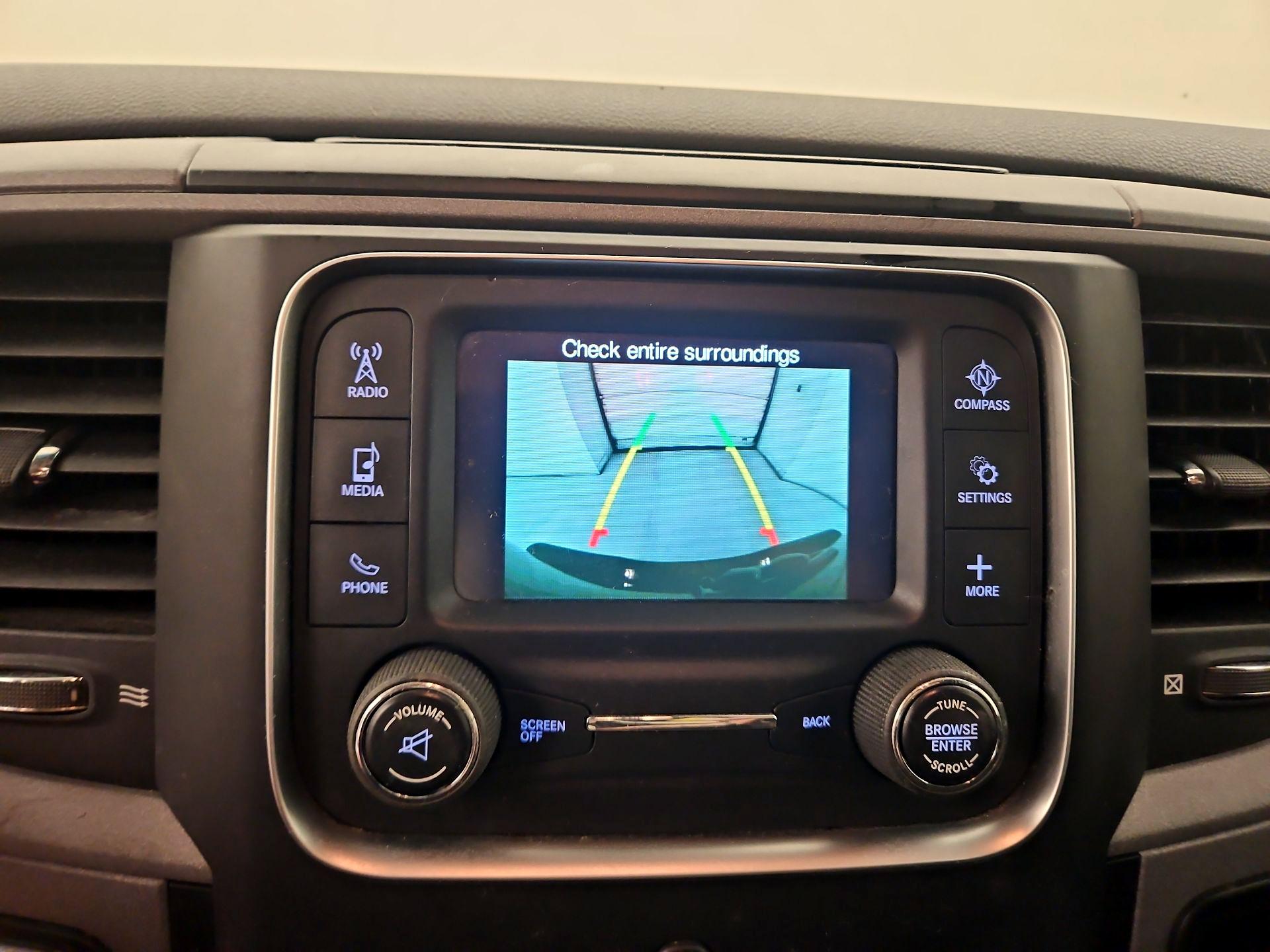 Thumbnail: 2019 RAM 1500 Classic - 14