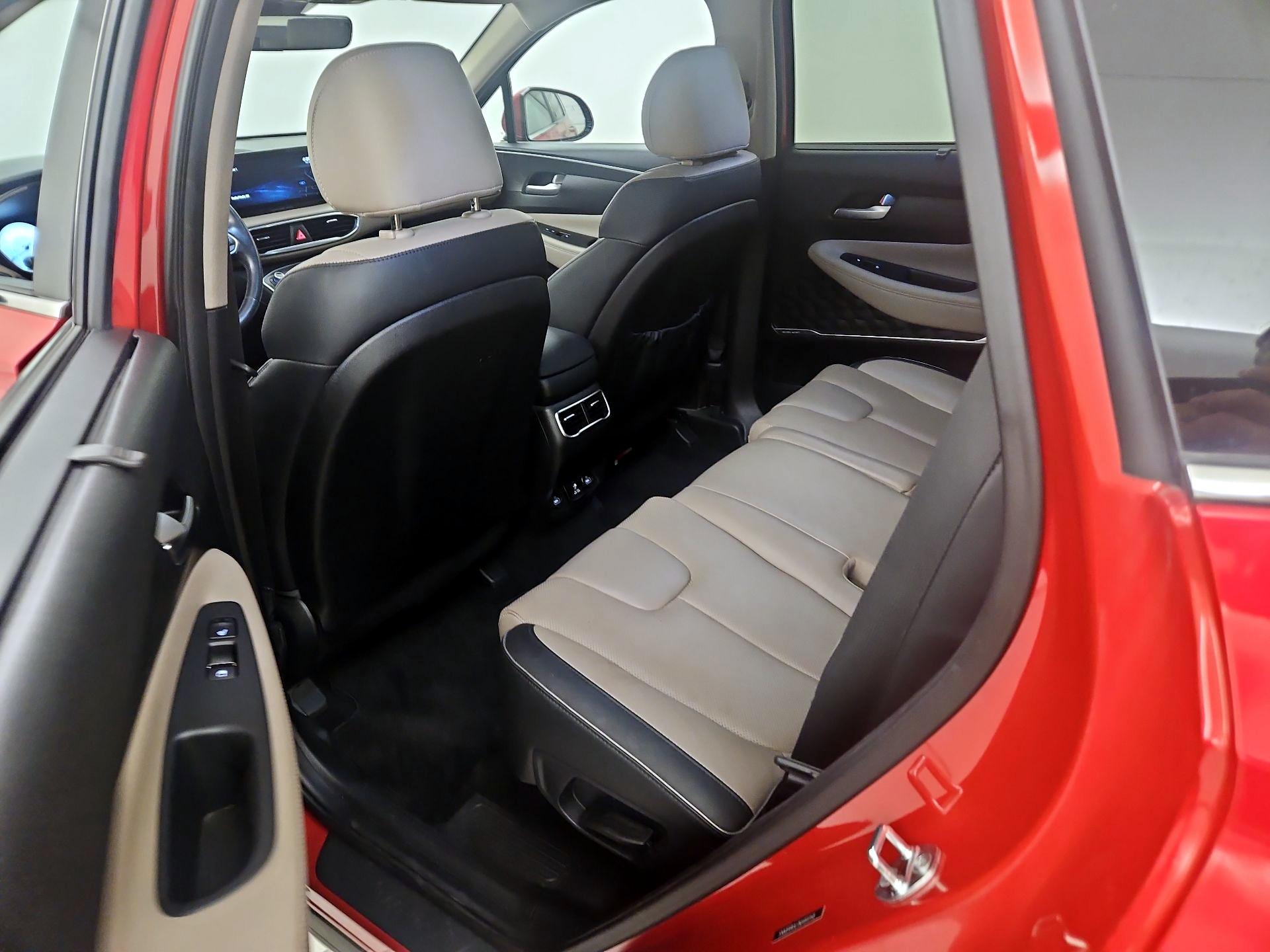 Thumbnail: 2022 Hyundai Santa Fe - 18