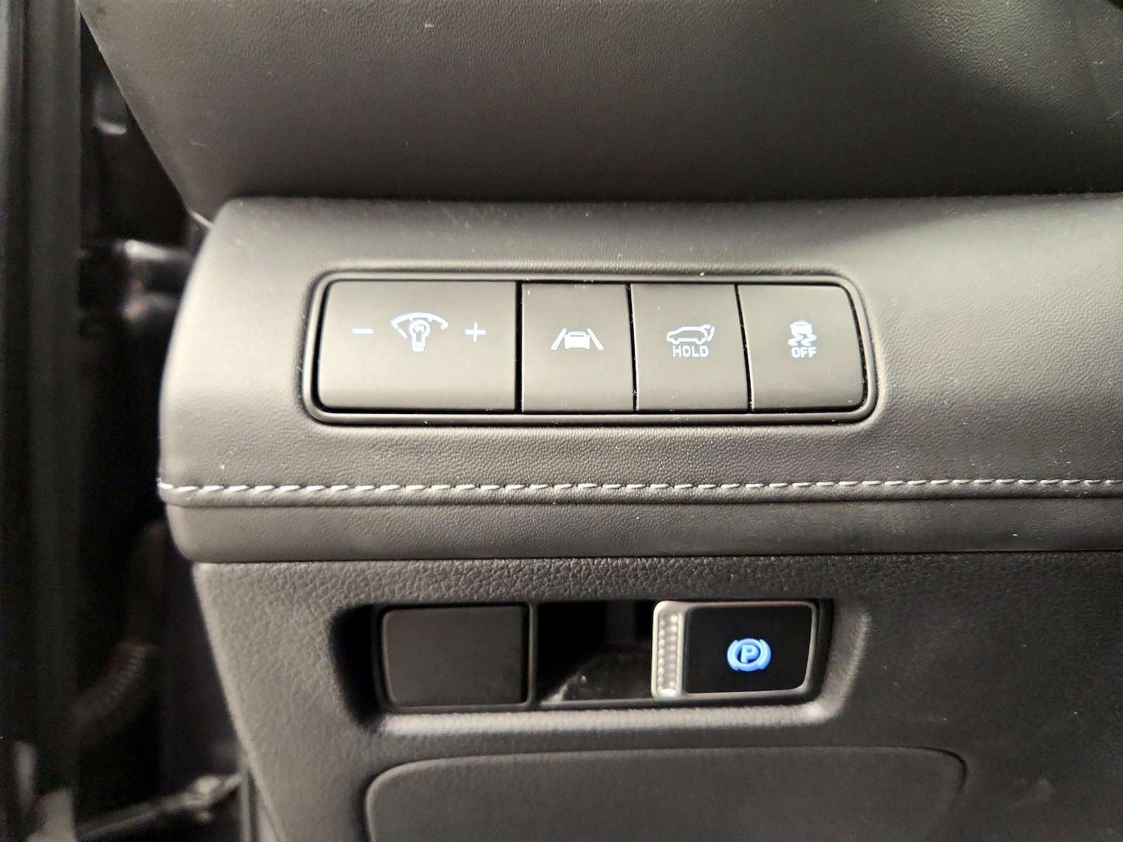 2022 Hyundai Santa Fe SEL - Photo 14
