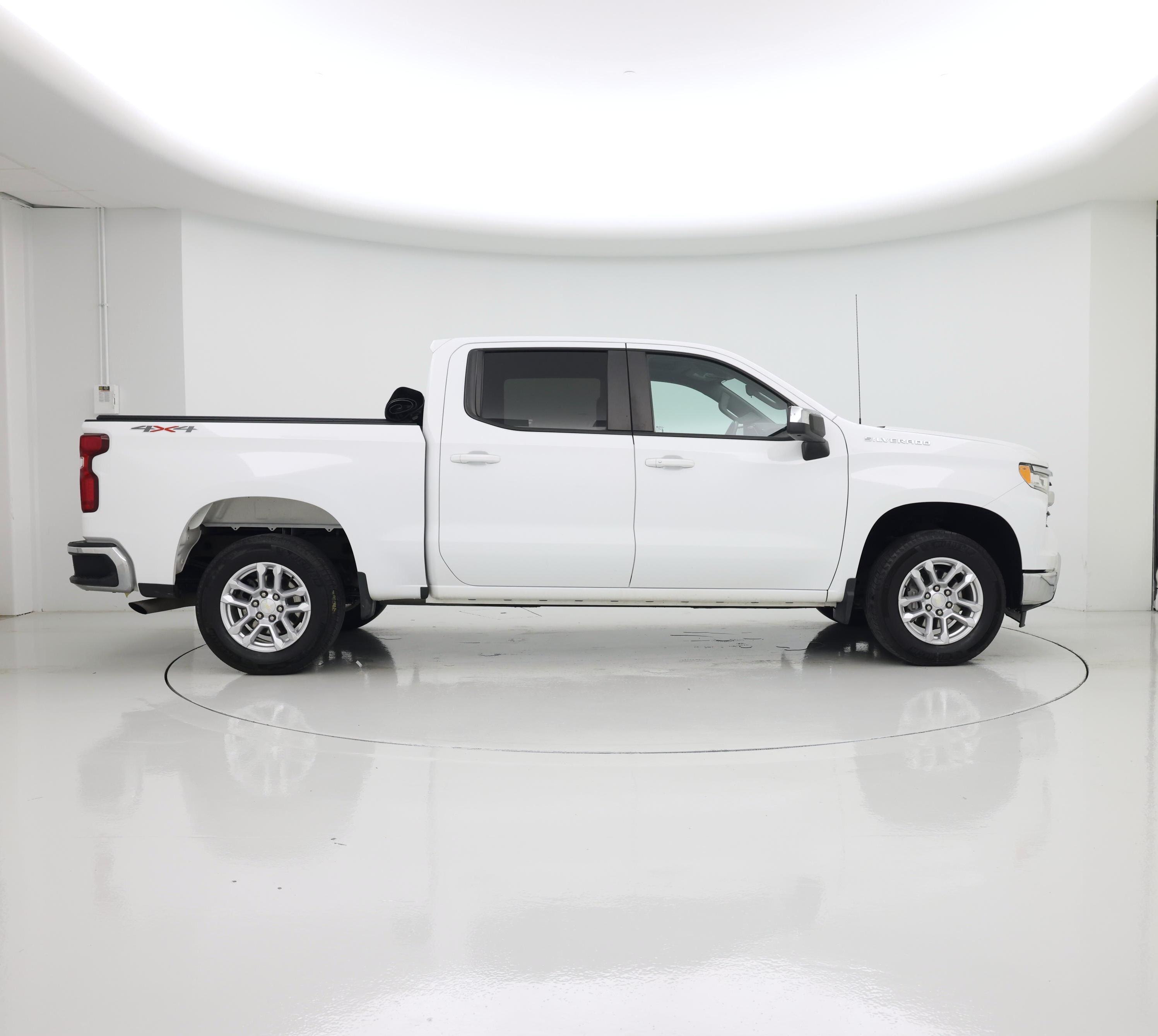 Thumbnail: 2023 Chevrolet Silverado 1500 - 7