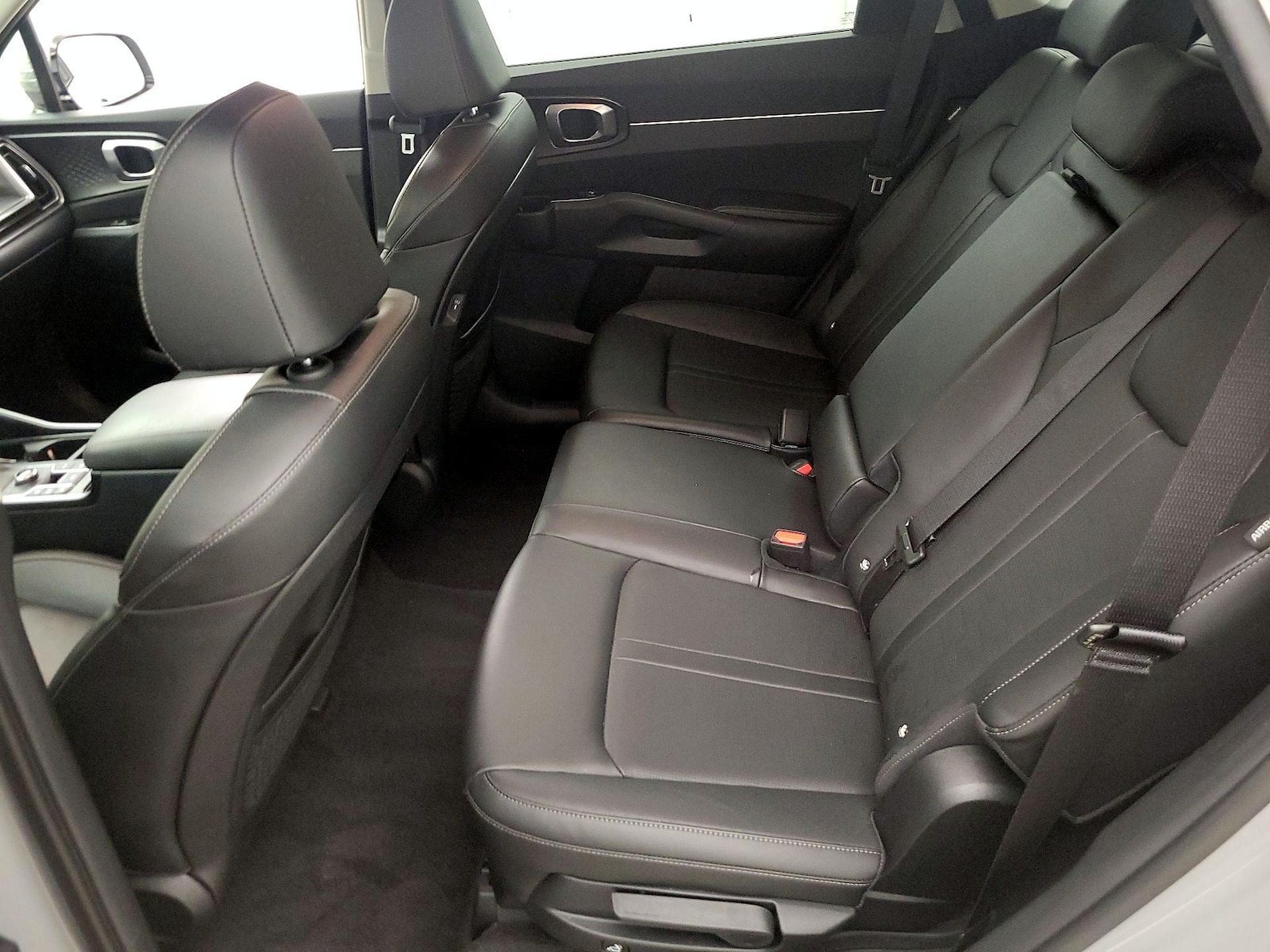 2025 Kia Sorento S - Photo 20