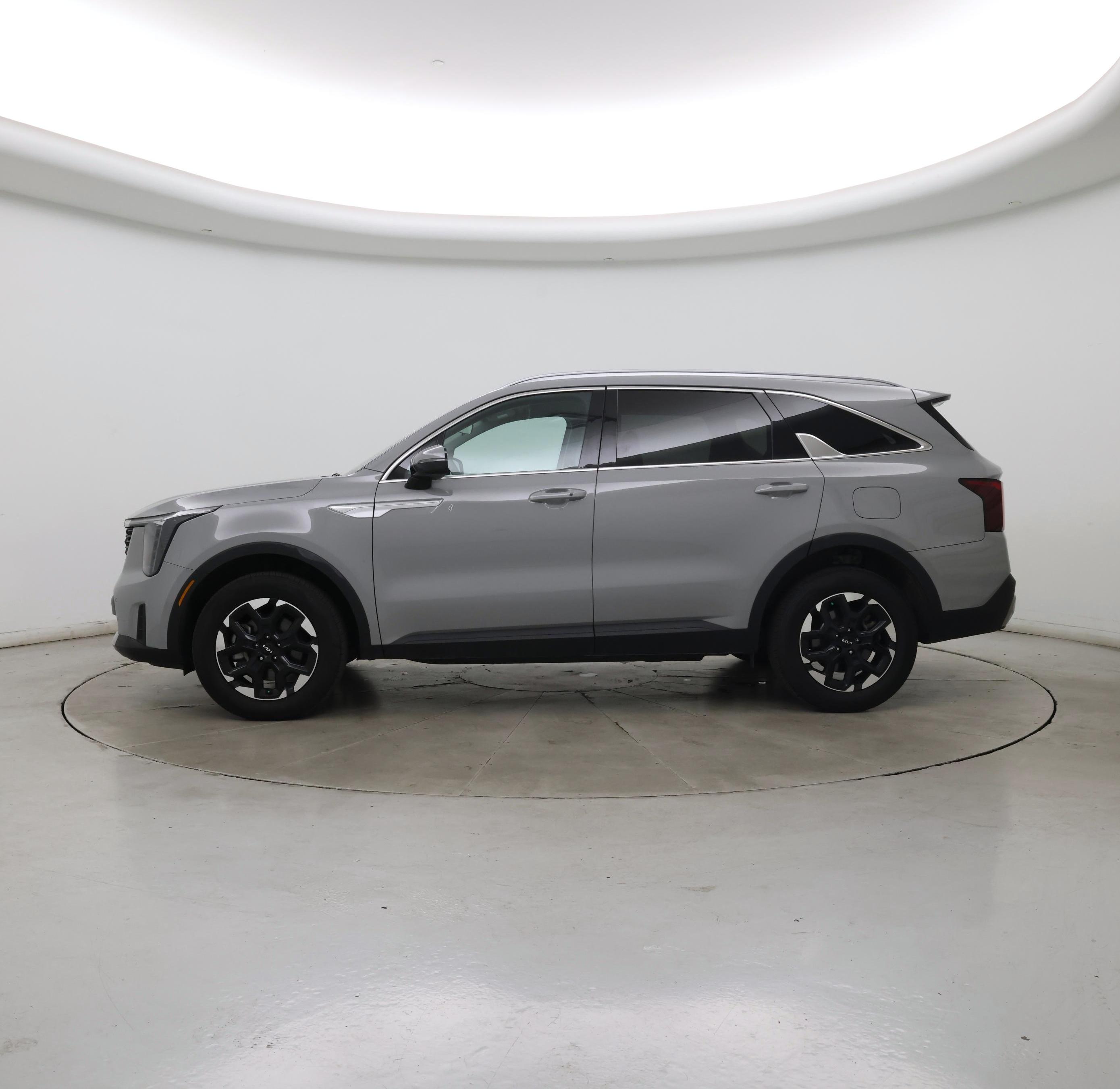 Thumbnail: 2025 Kia Sorento - 3