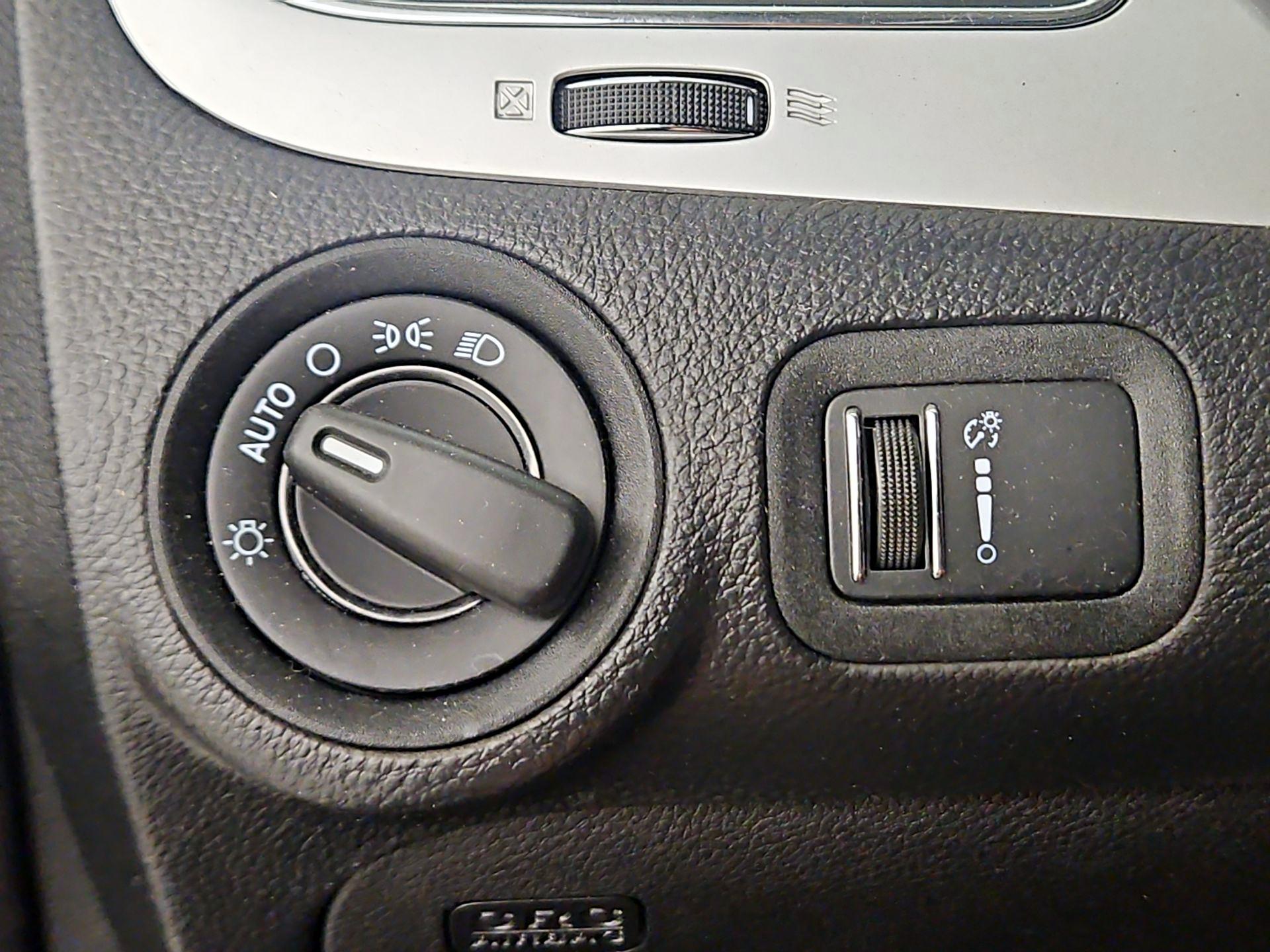 Thumbnail: 2016 Dodge Journey - 13
