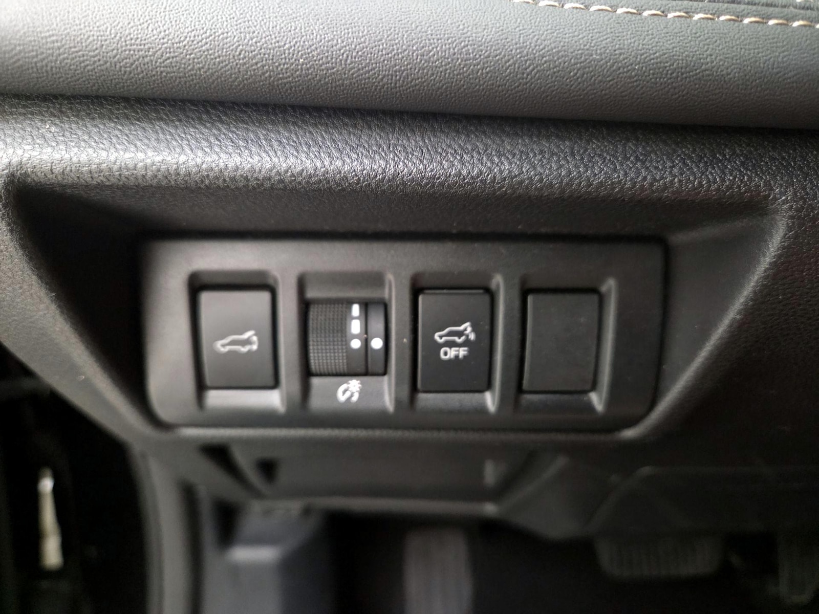 2023 Subaru Outback Limited - Photo 14