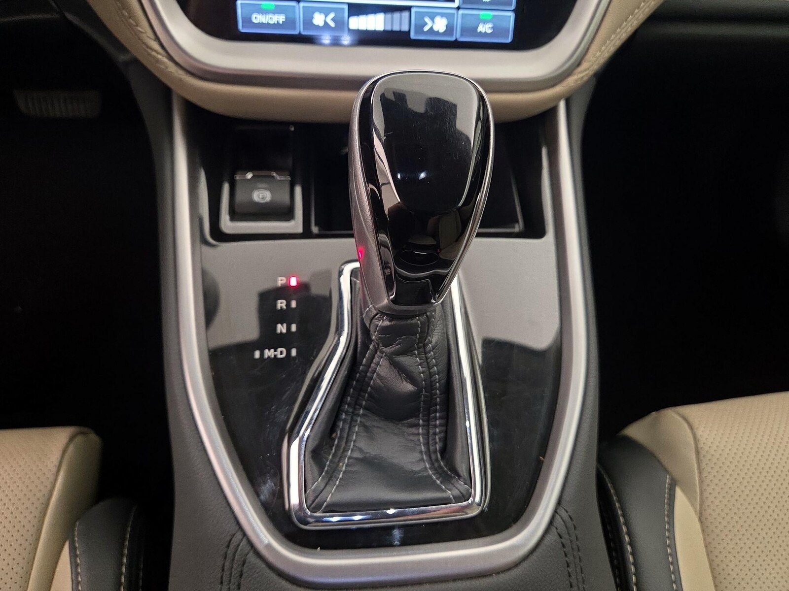 2023 Subaru Outback Limited - Photo 18