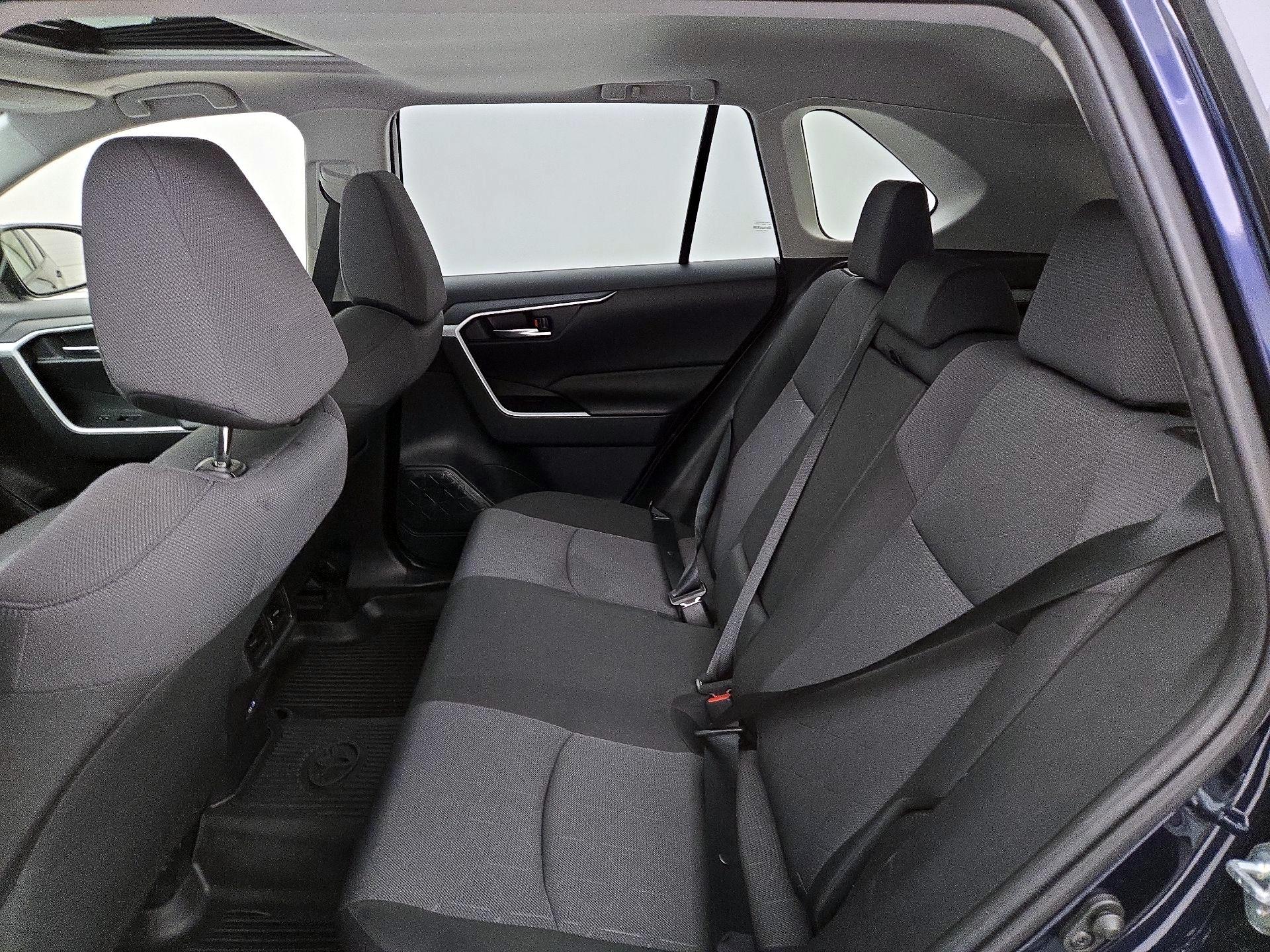 Thumbnail: 2024 Toyota RAV4 - 18