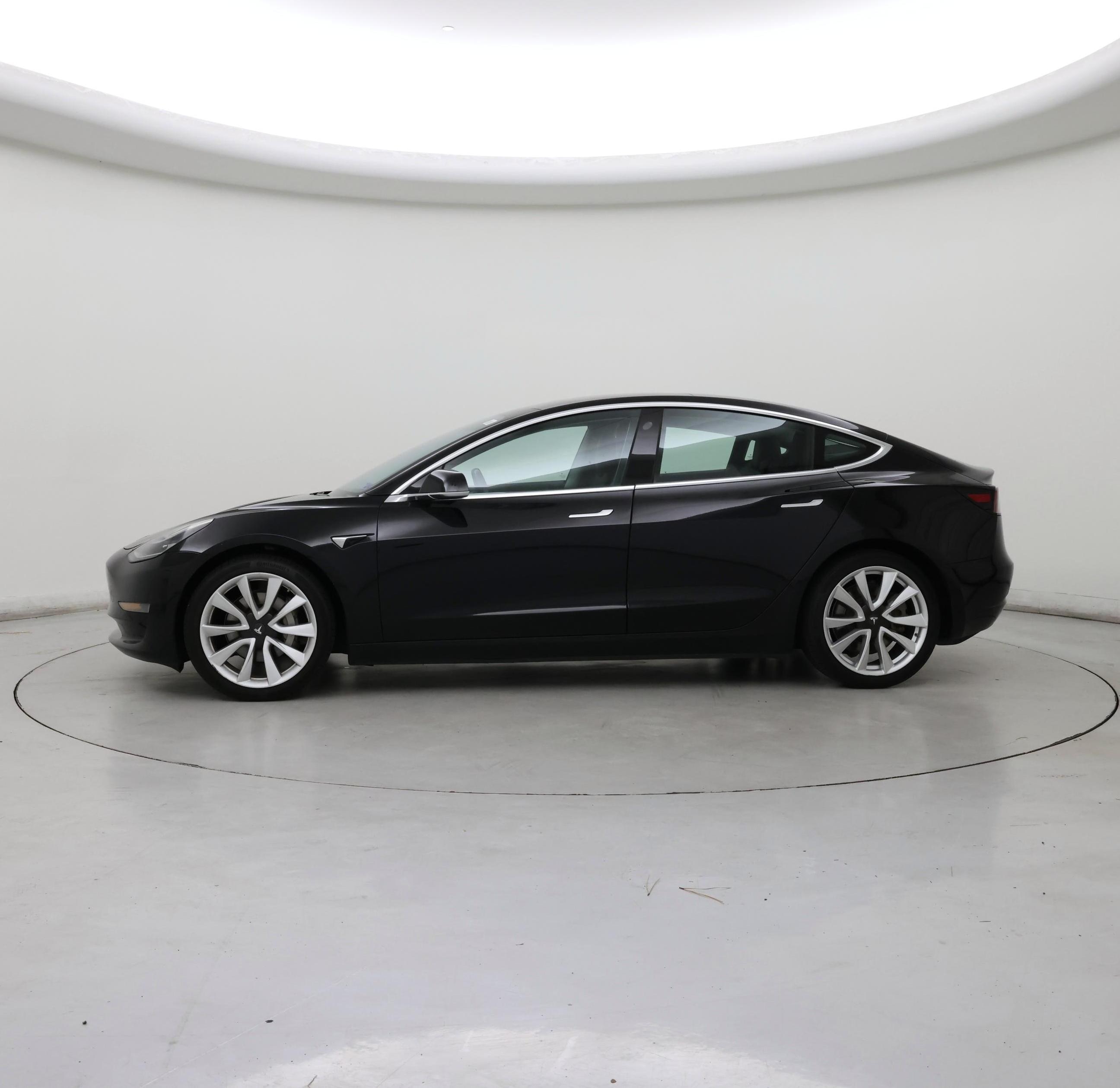 Thumbnail: 2019 Tesla Model 3 - 3