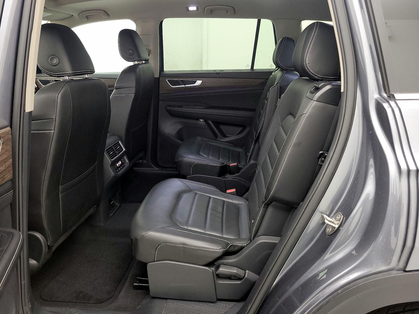 Rear Air Conditioning