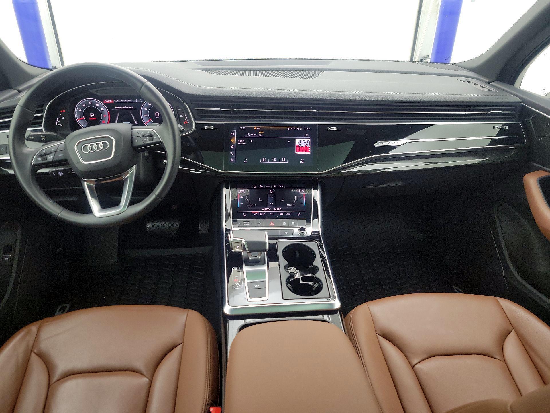 Thumbnail: 2023 Audi Q7 - 9