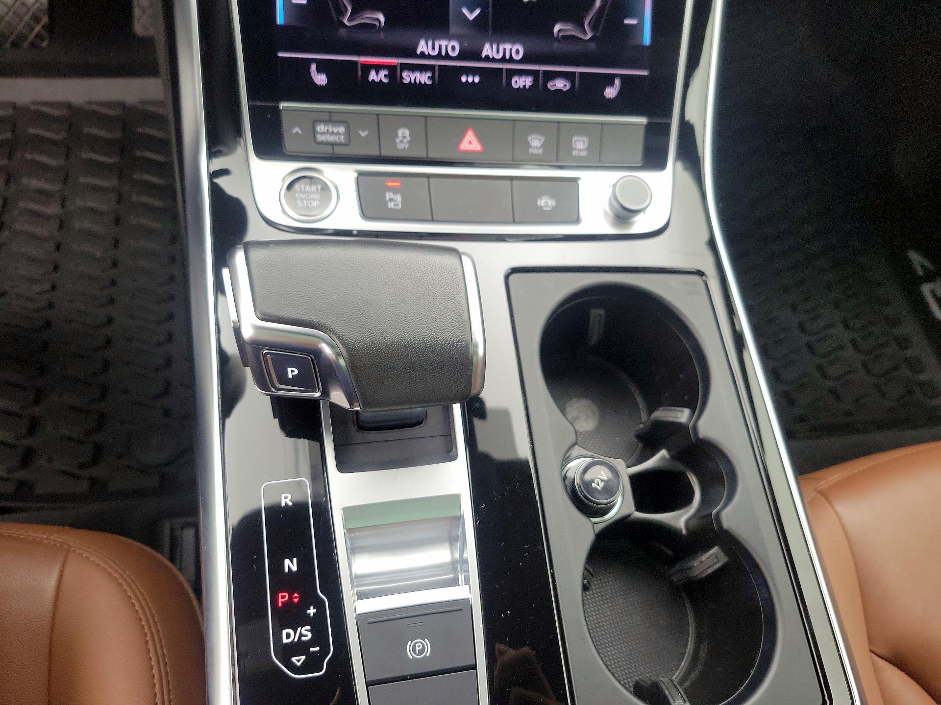 Thumbnail: 2023 Audi Q7 - 17