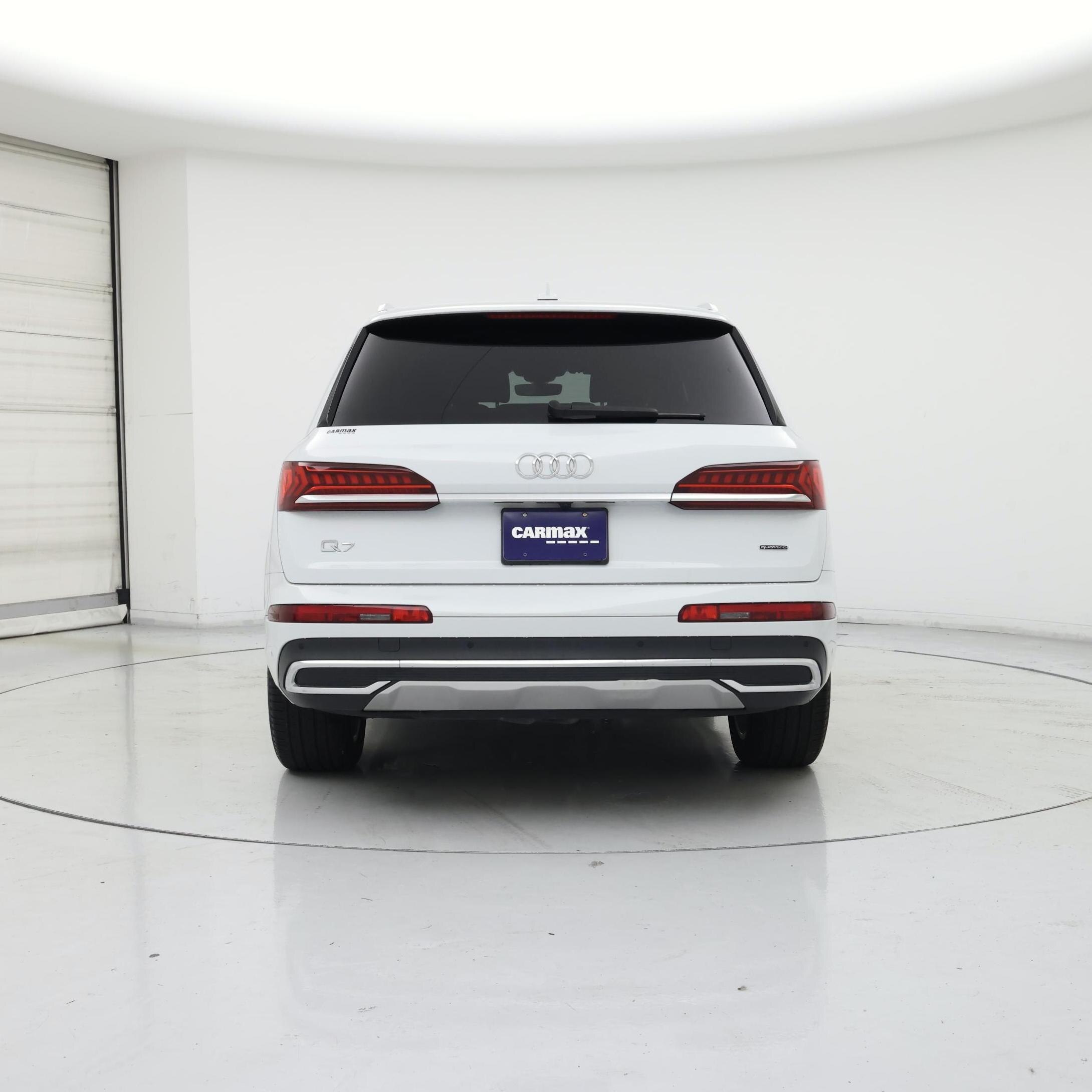 Thumbnail: 2023 Audi Q7 - 6