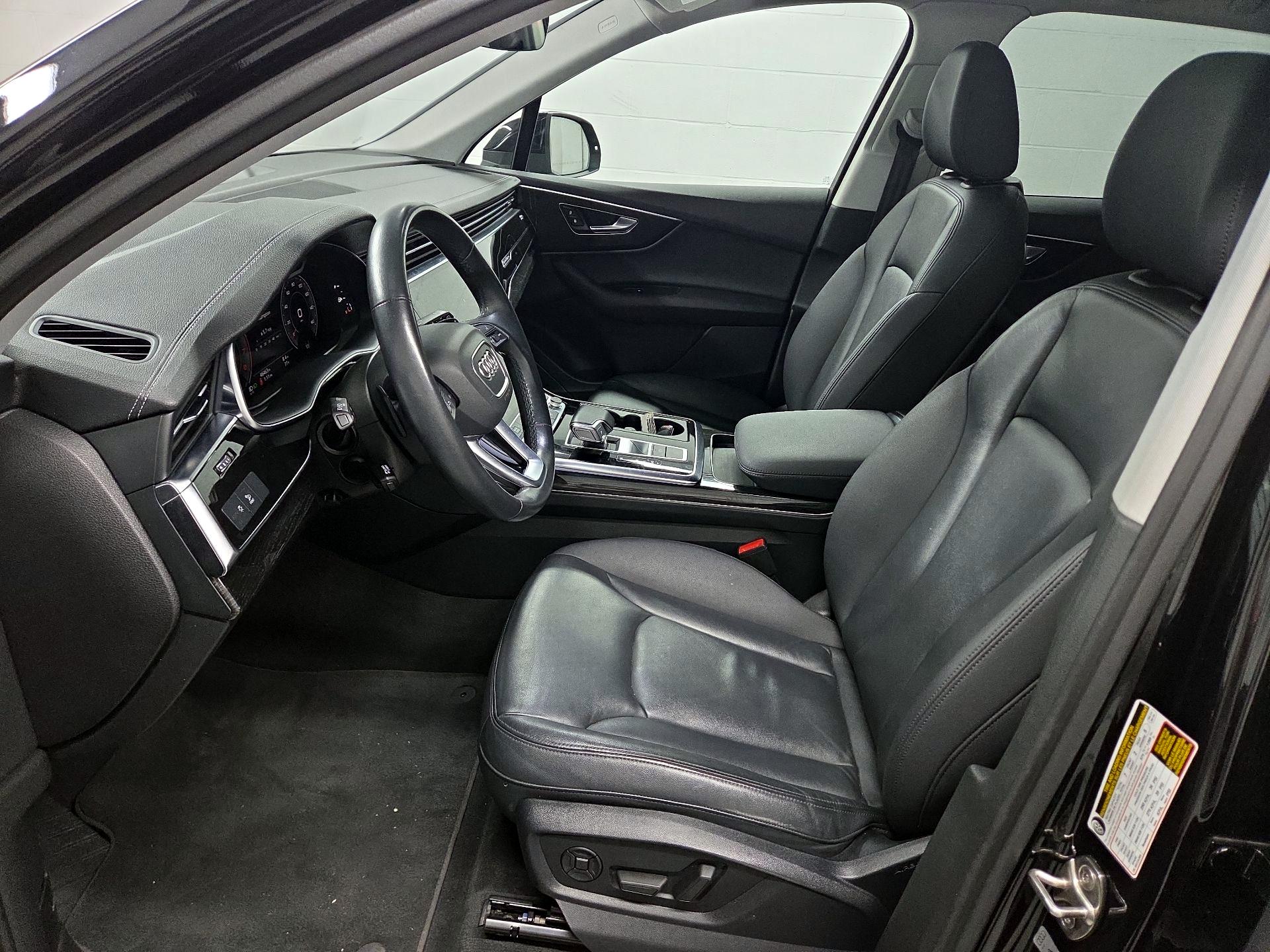 Thumbnail: 2023 Audi Q7 - 11